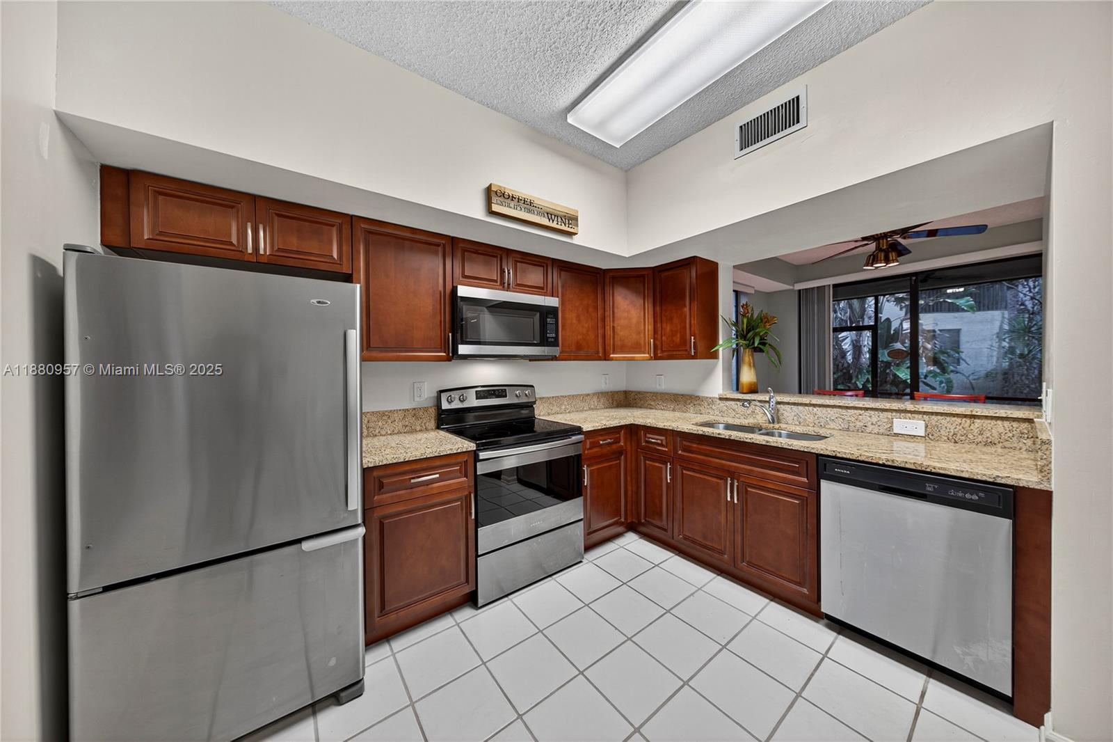 10541 NW 10th St # 129 Unit: A-129