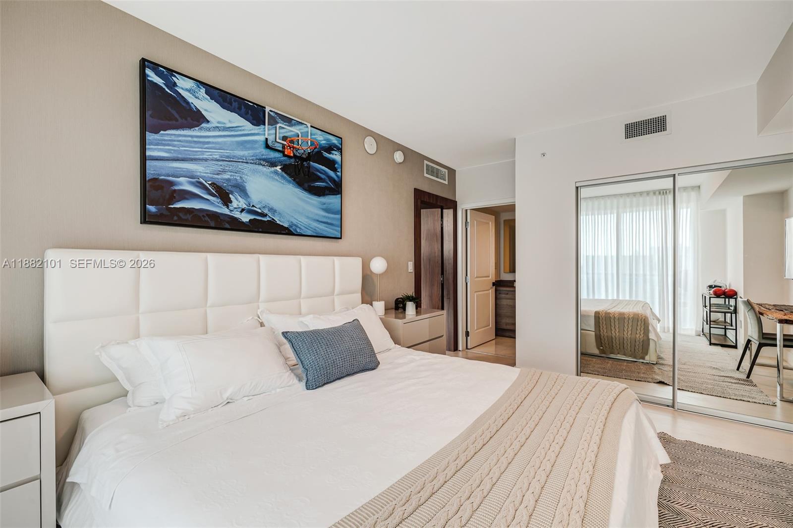 400 Sunny Isles Blvd # 920