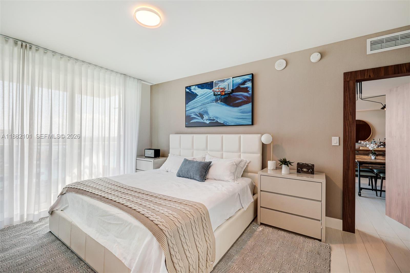 400 Sunny Isles Blvd # 920