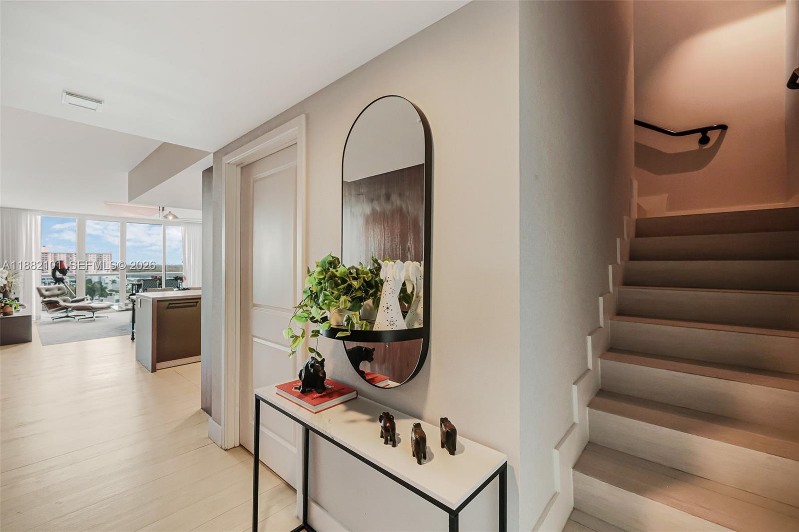 400 Sunny Isles Blvd # 920