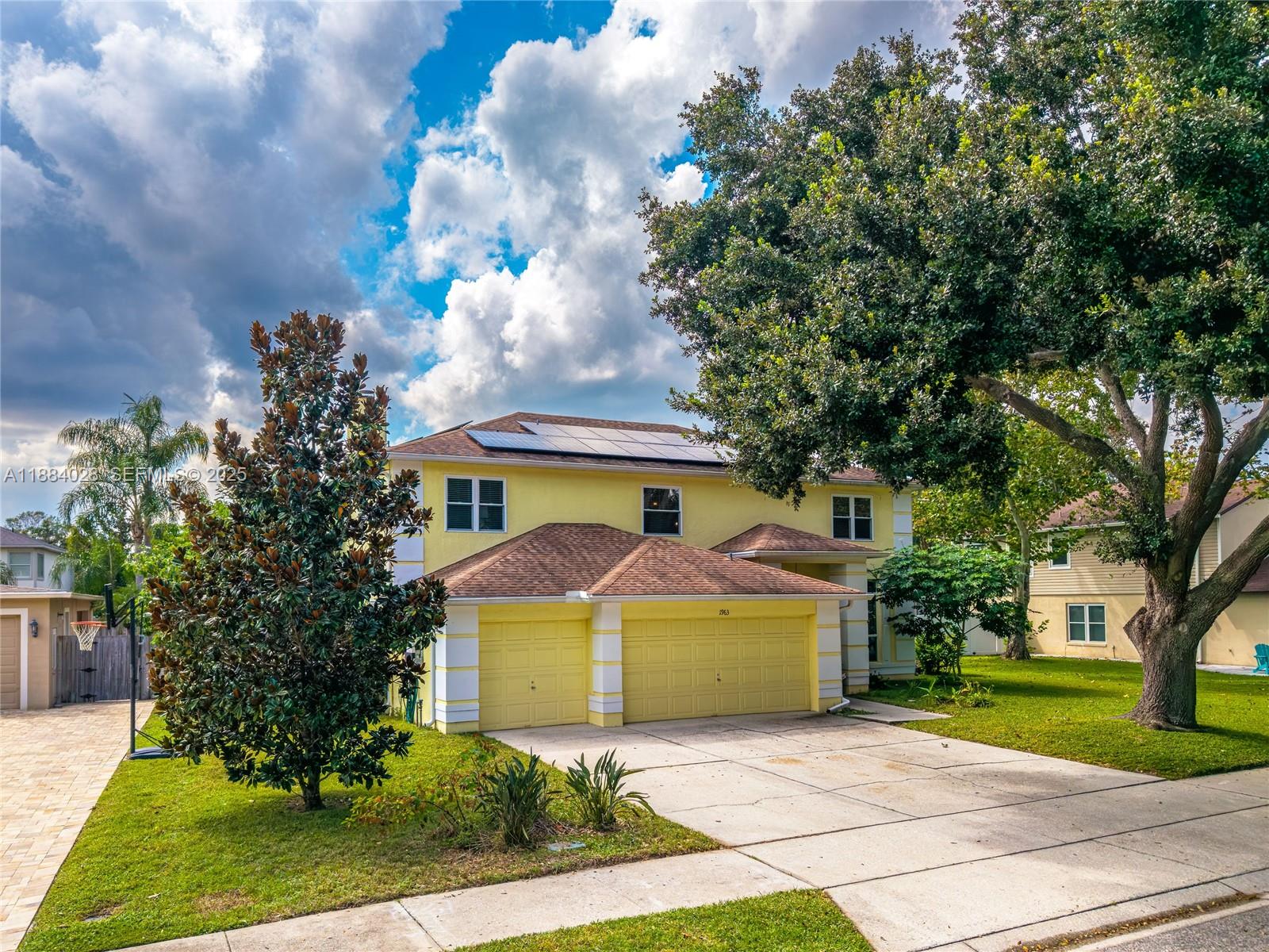 1963 S Prairie Dunes Ct