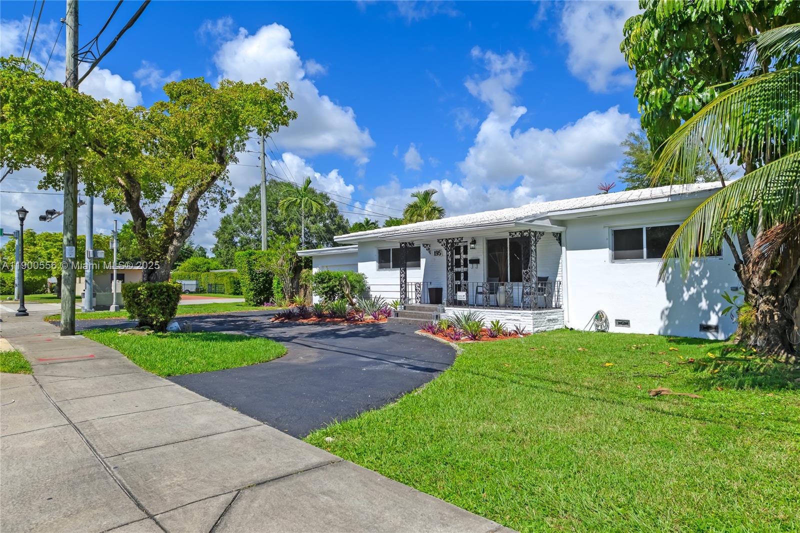 195 NW 103rd St
