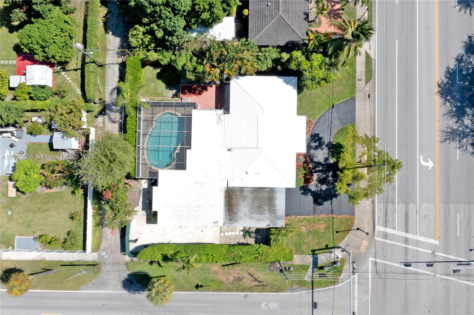 195 NW 103rd St