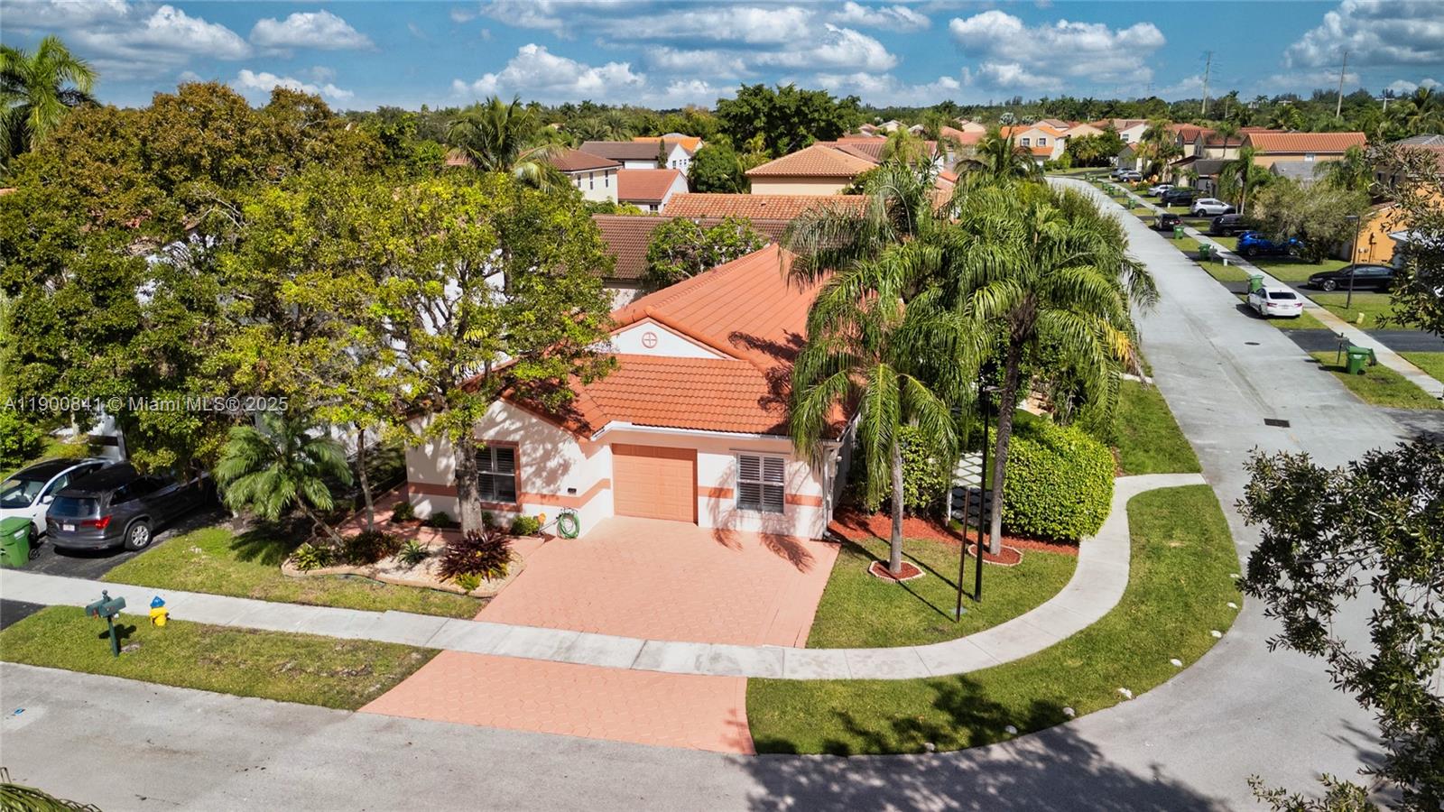 18411 NW 18th St, Pembroke Pines