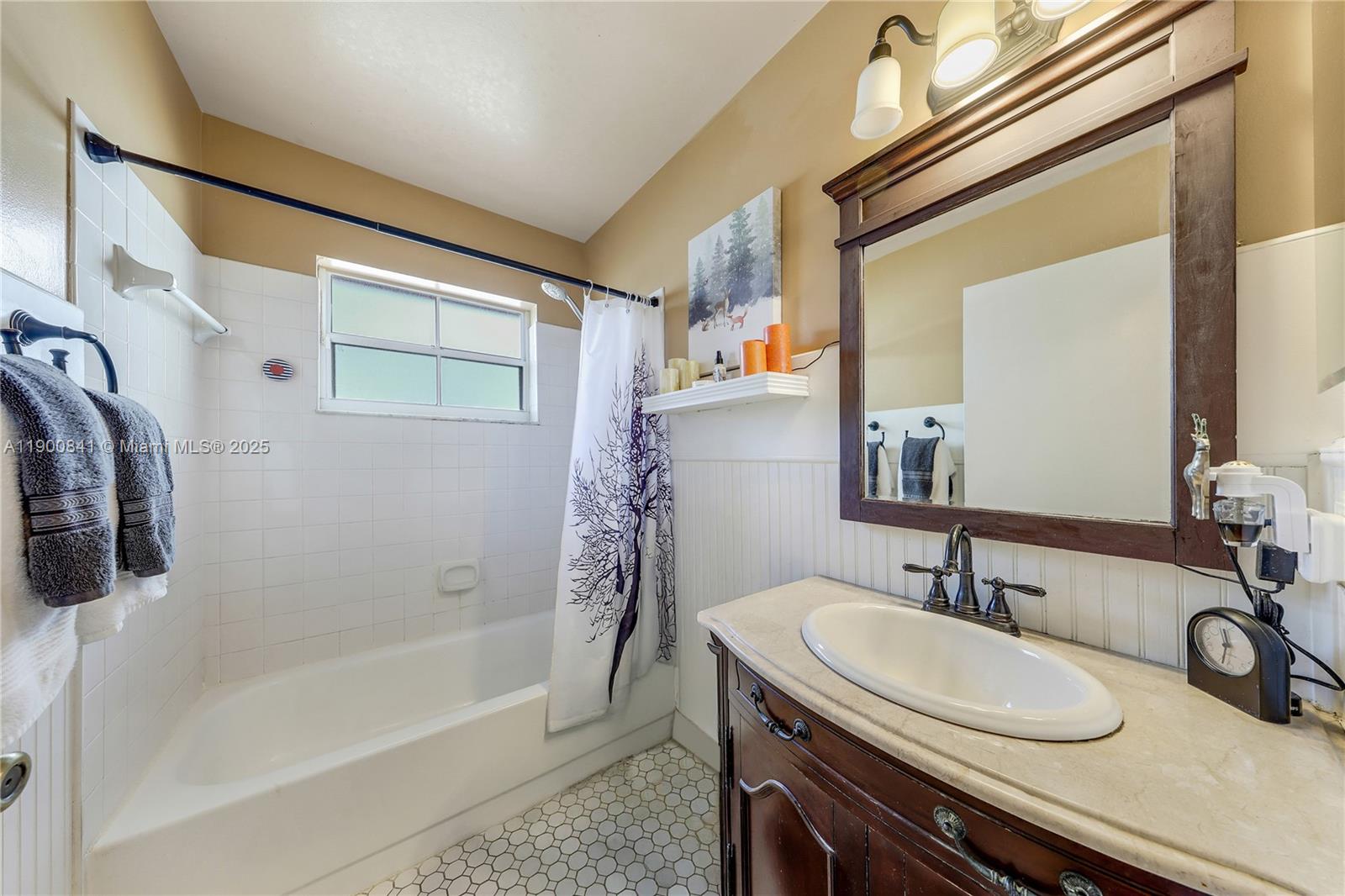 18411 NW 18th St, Pembroke Pines