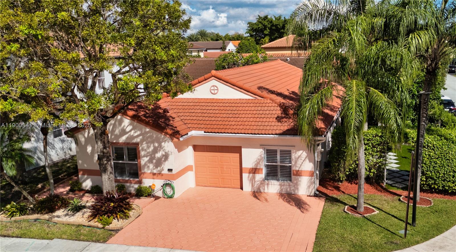 18411 NW 18th St, Pembroke Pines