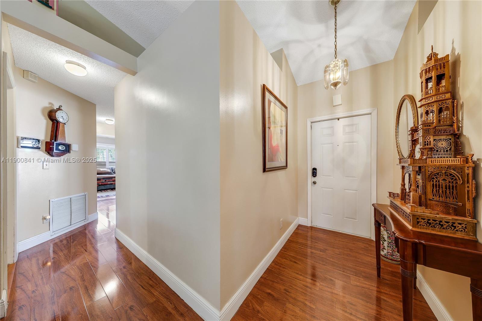 18411 NW 18th St, Pembroke Pines