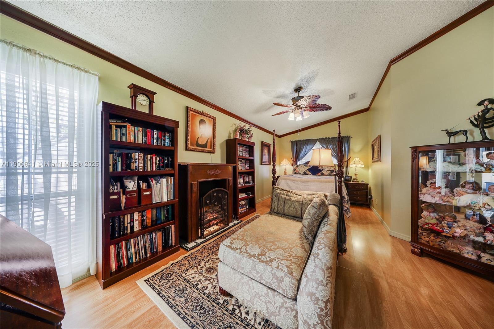 18411 NW 18th St, Pembroke Pines