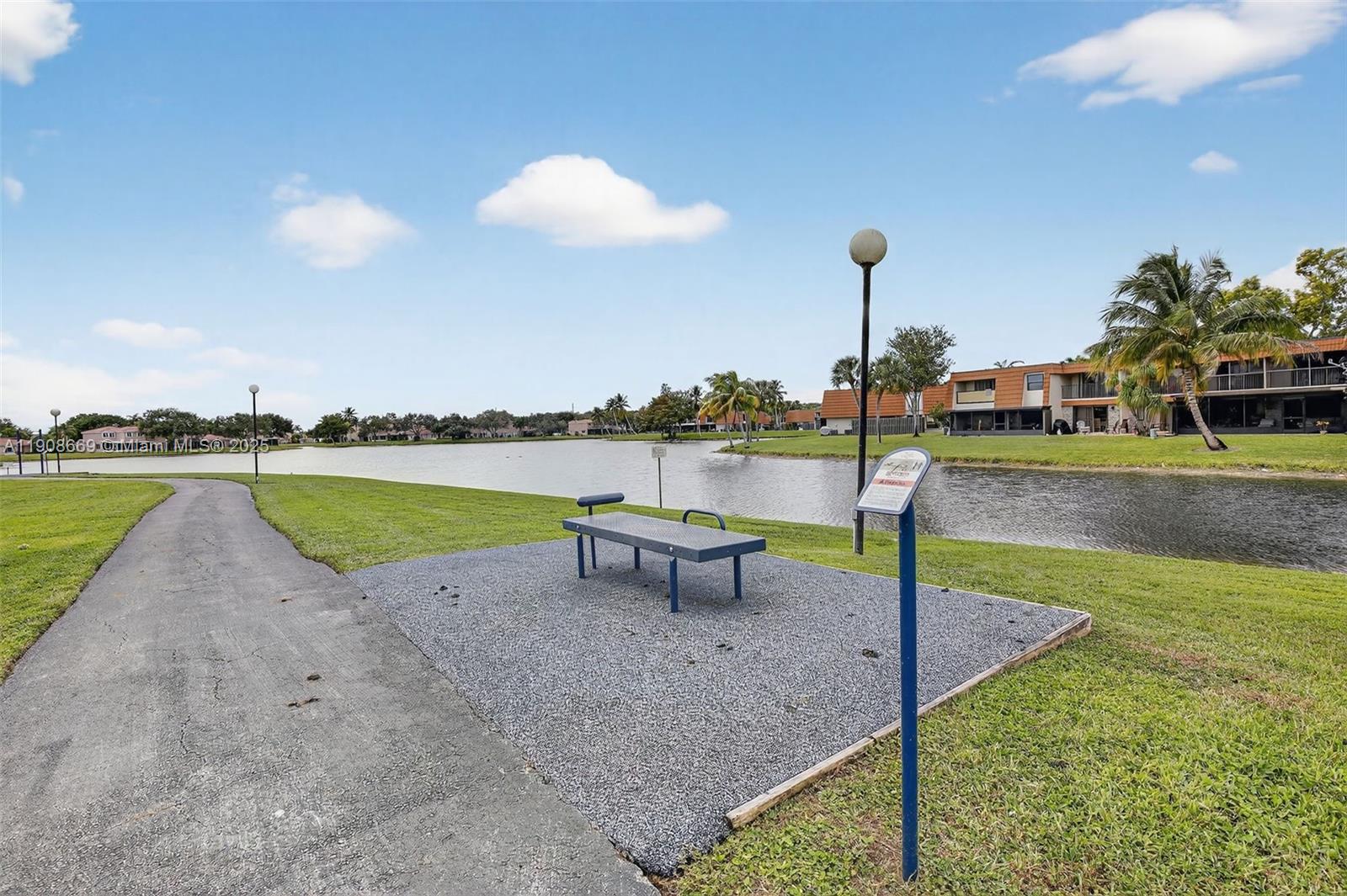 1413 SW 109th Way
