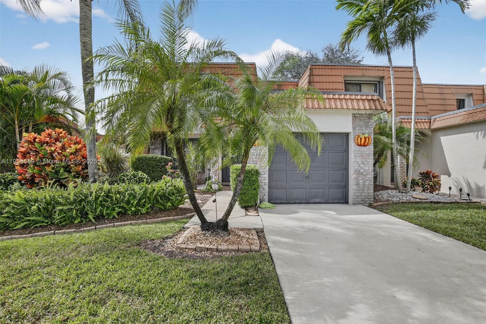1413 SW 109th Way