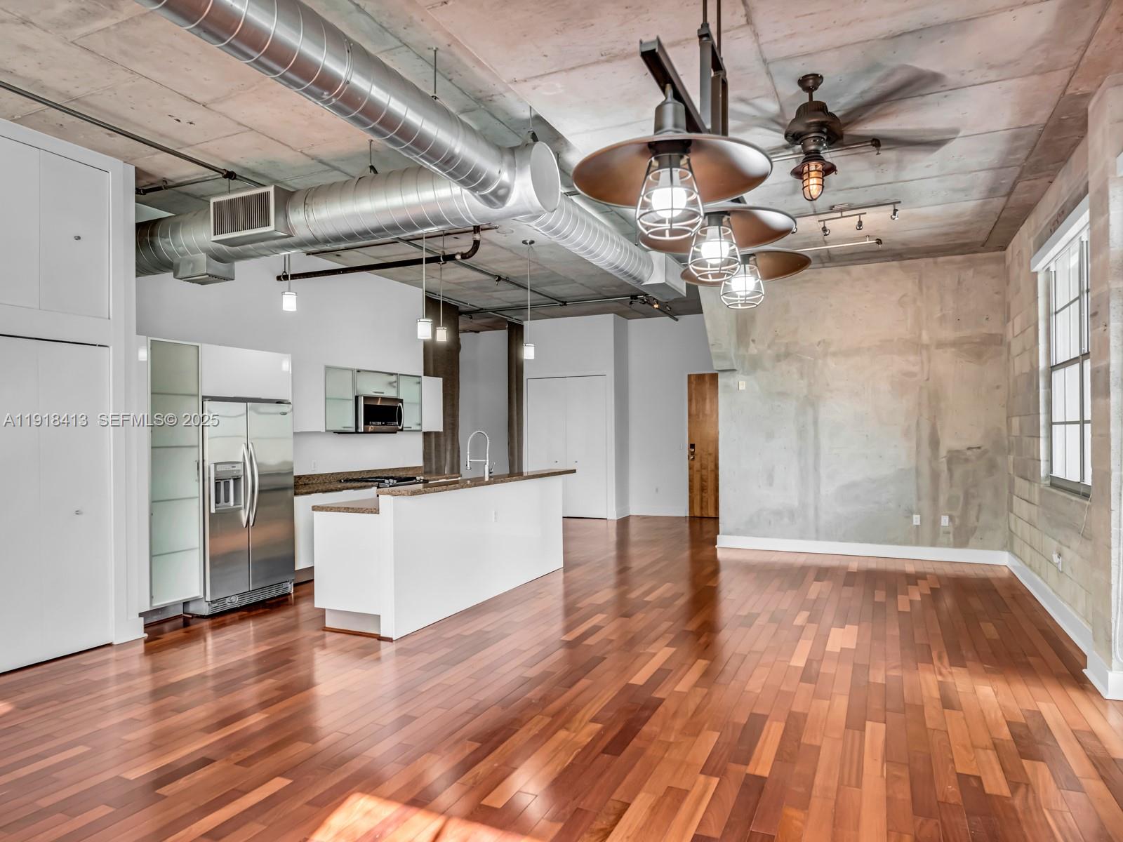 411 NW 1st Ave # 401