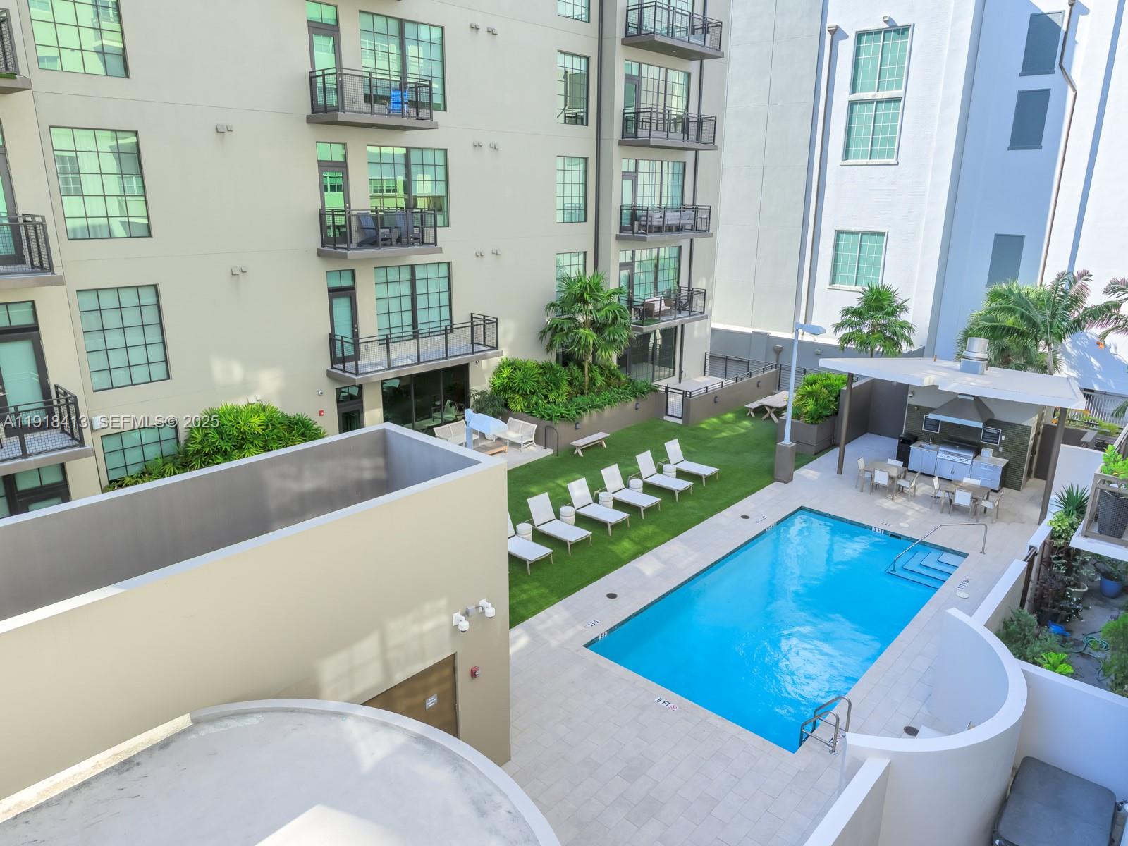 411 NW 1st Ave # 401