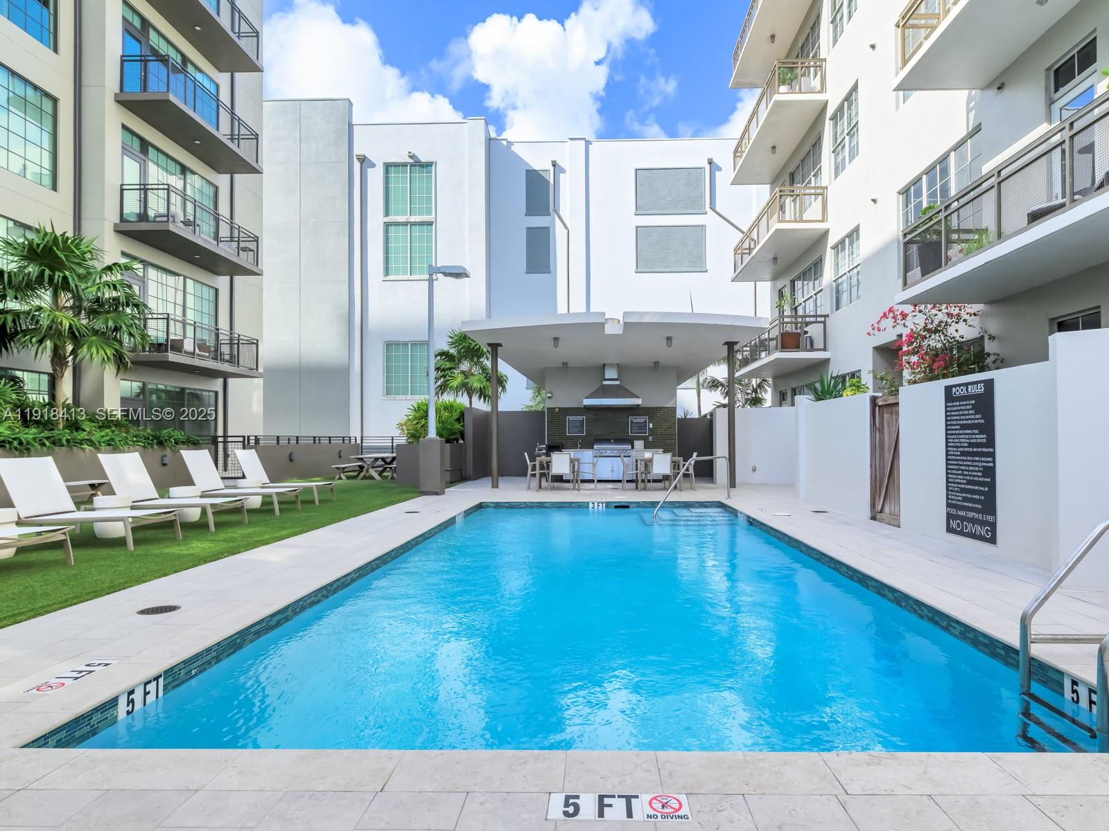 411 NW 1st Ave # 401