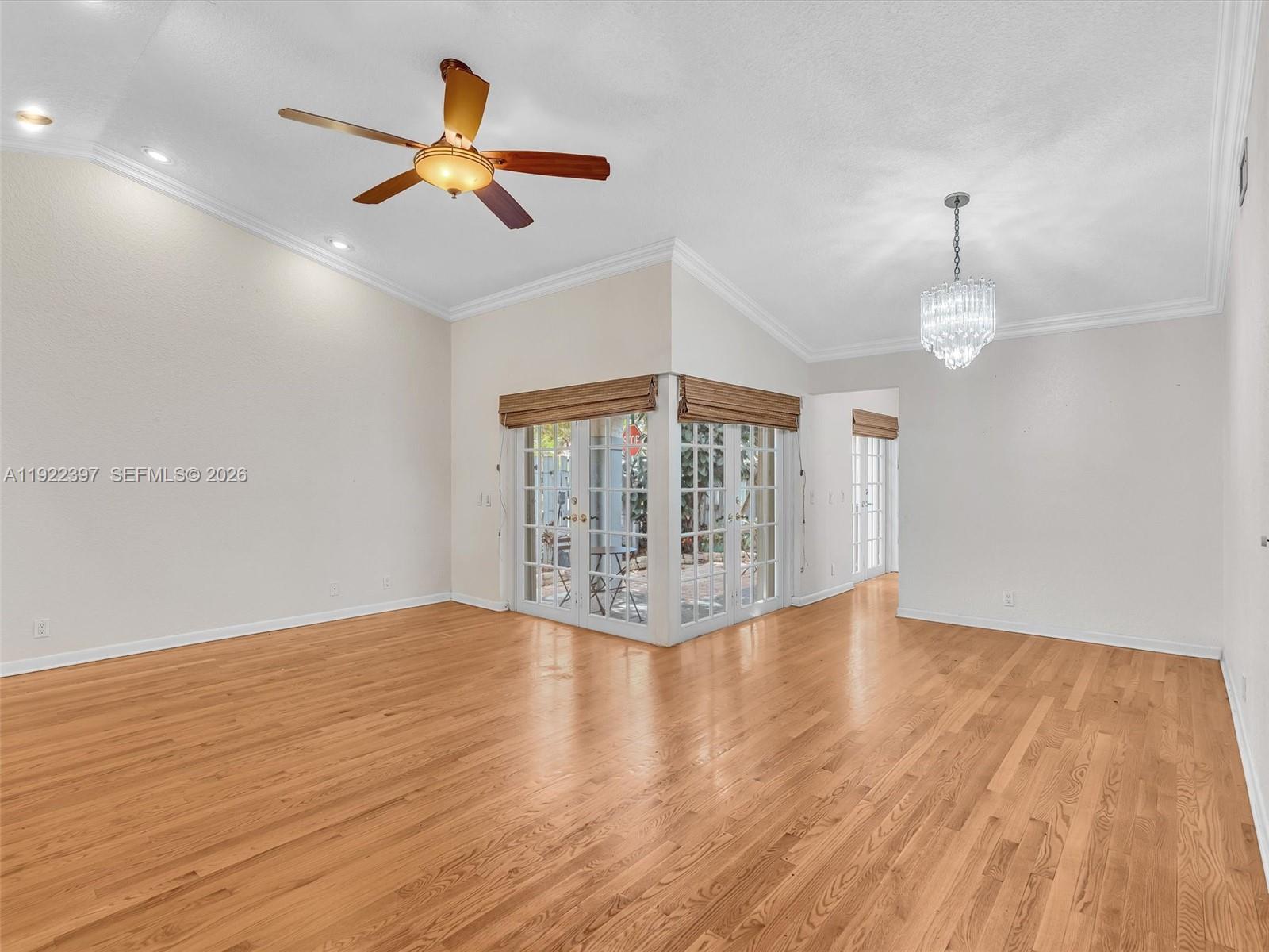1361 Cottonwood Cir
