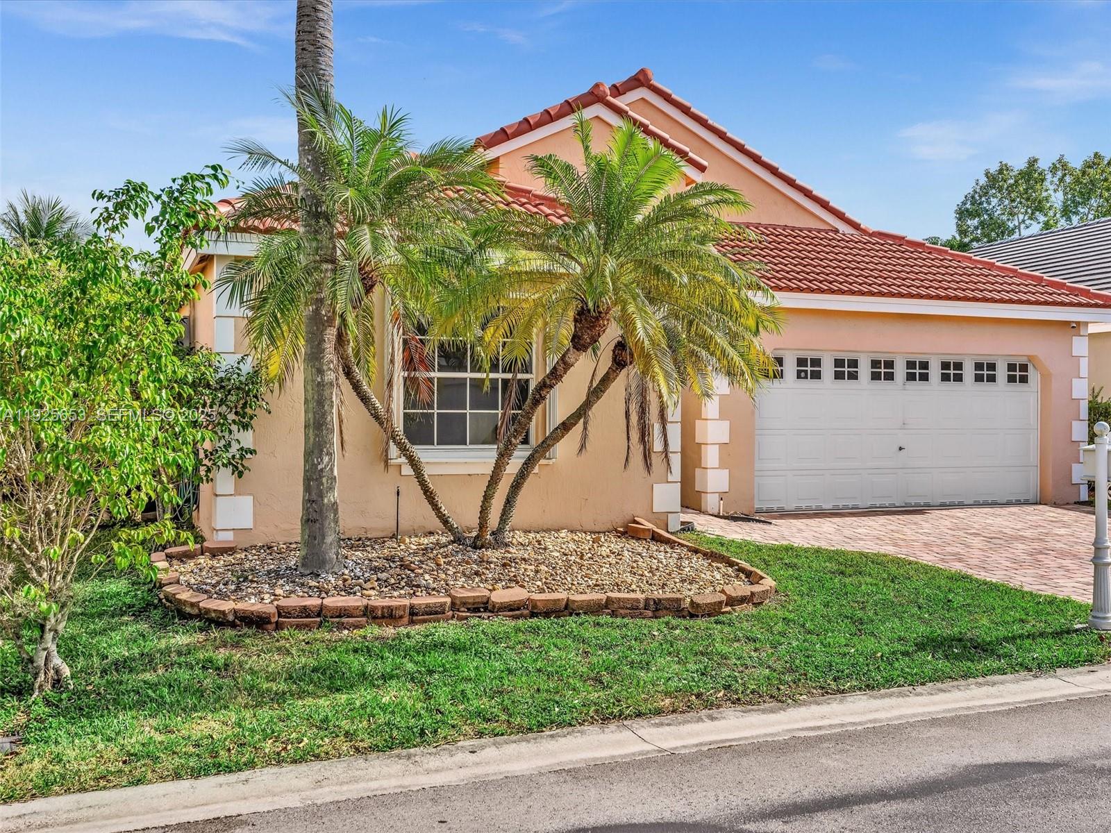 255 Somerset Way