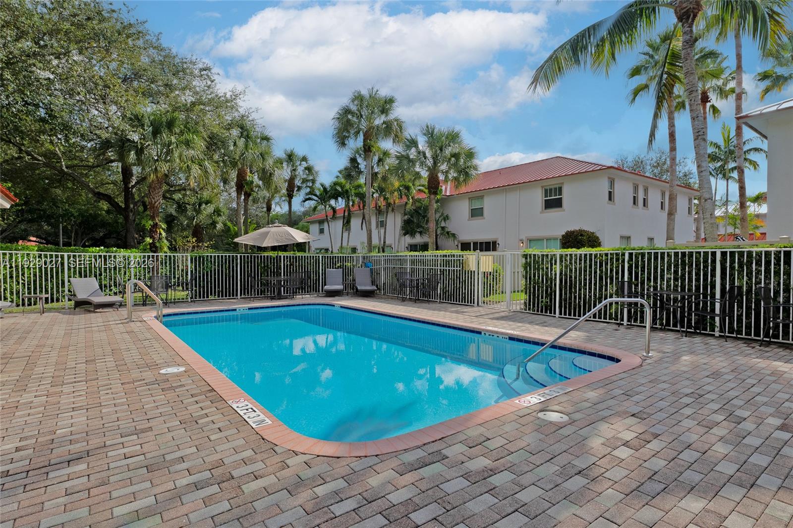 4088 W Palm Aire Dr # 21