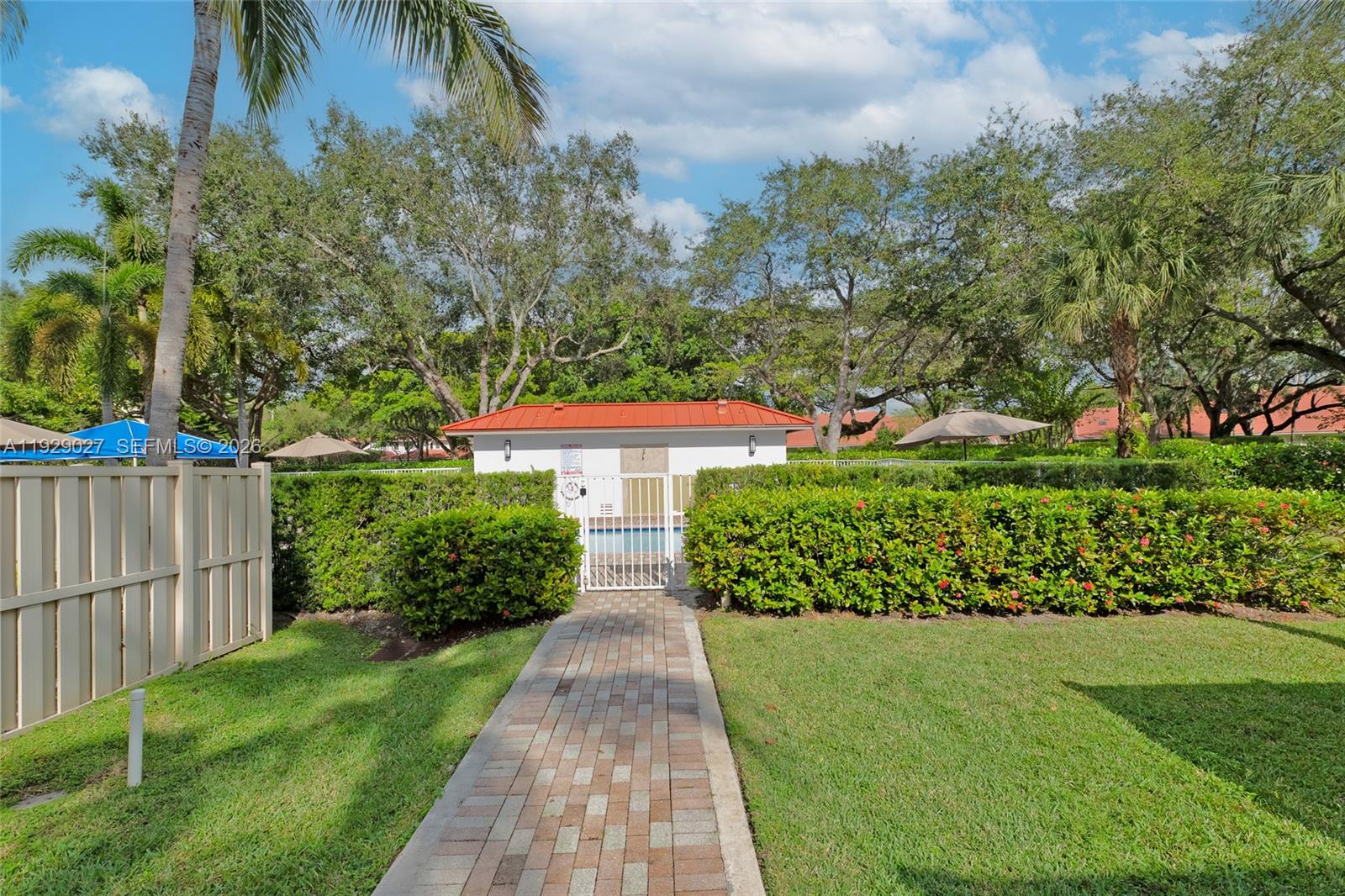 4088 W Palm Aire Dr # 21