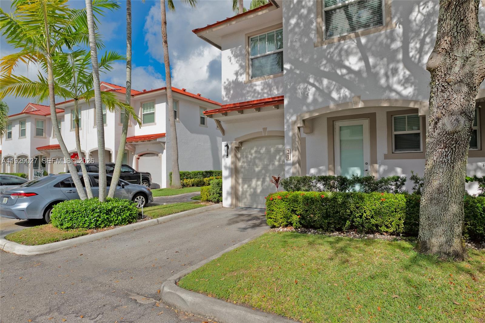4088 W Palm Aire Dr # 21