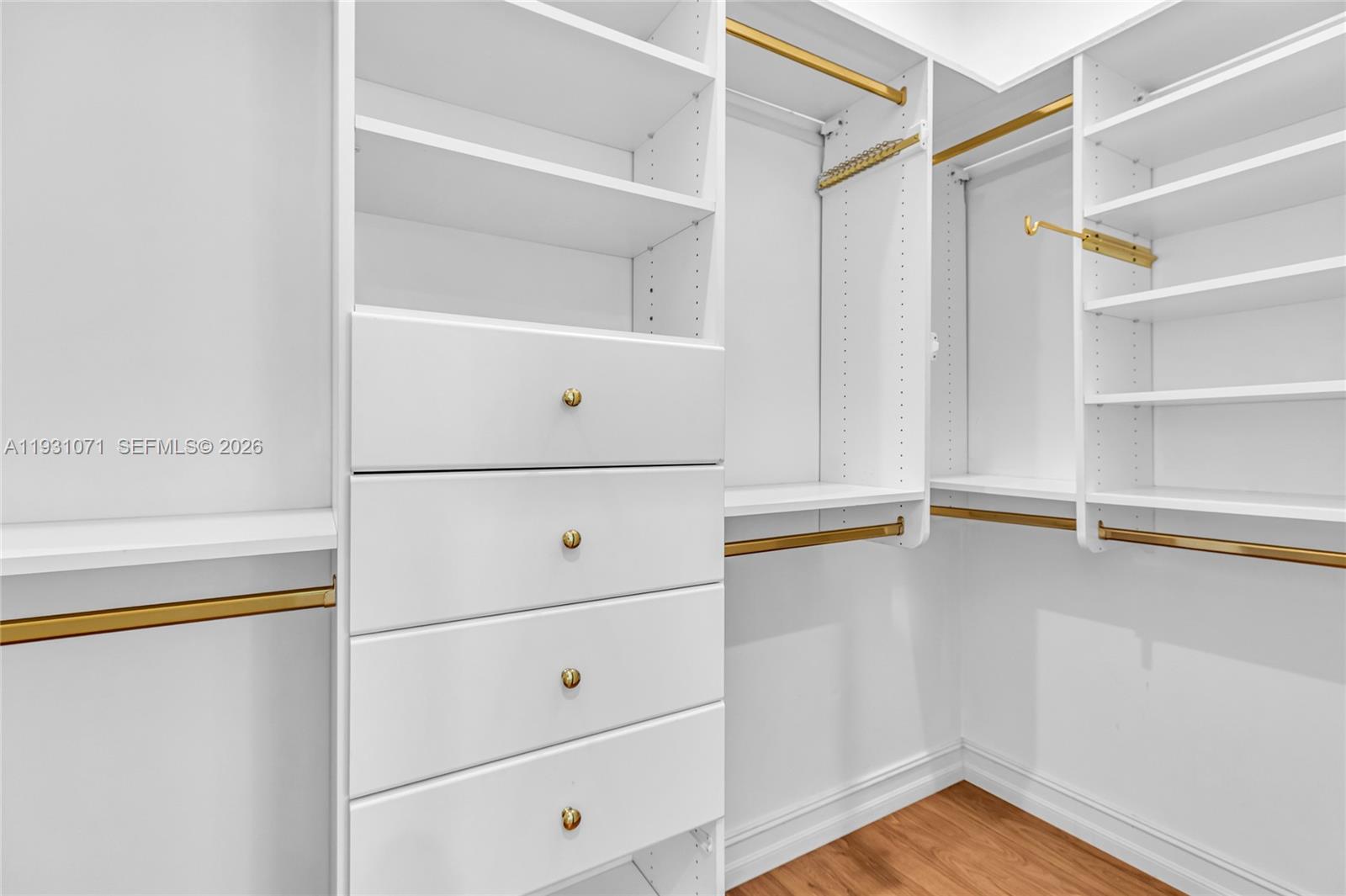 1579 Banyan Way # 1597