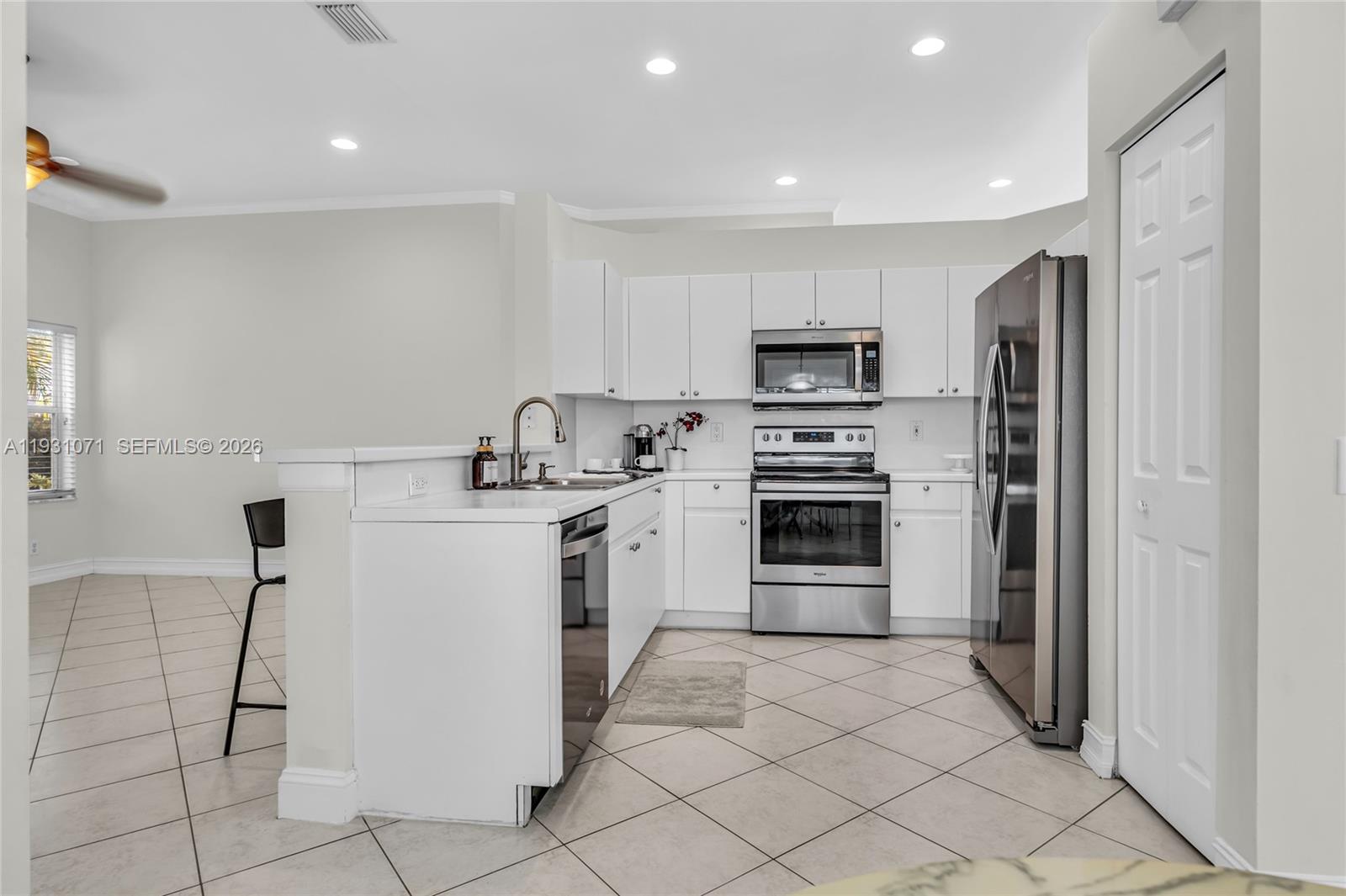 1579 Banyan Way # 1597