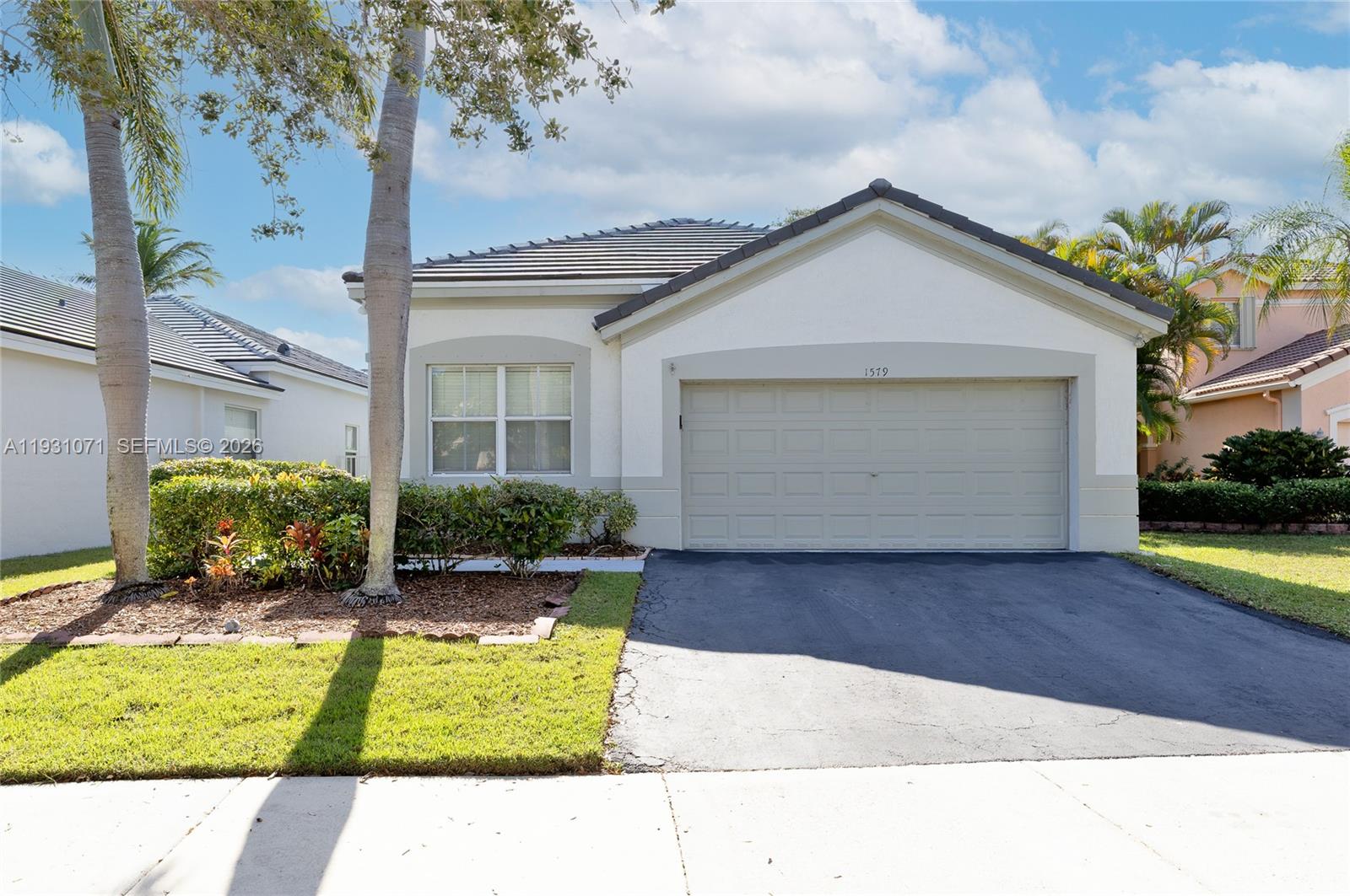 1579 Banyan Way # 1597