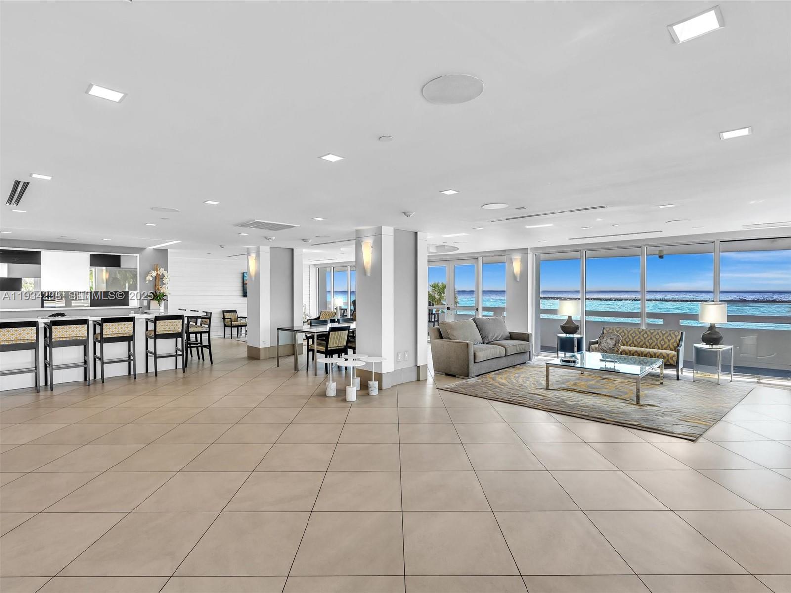 2200 S Ocean Ln # 2103