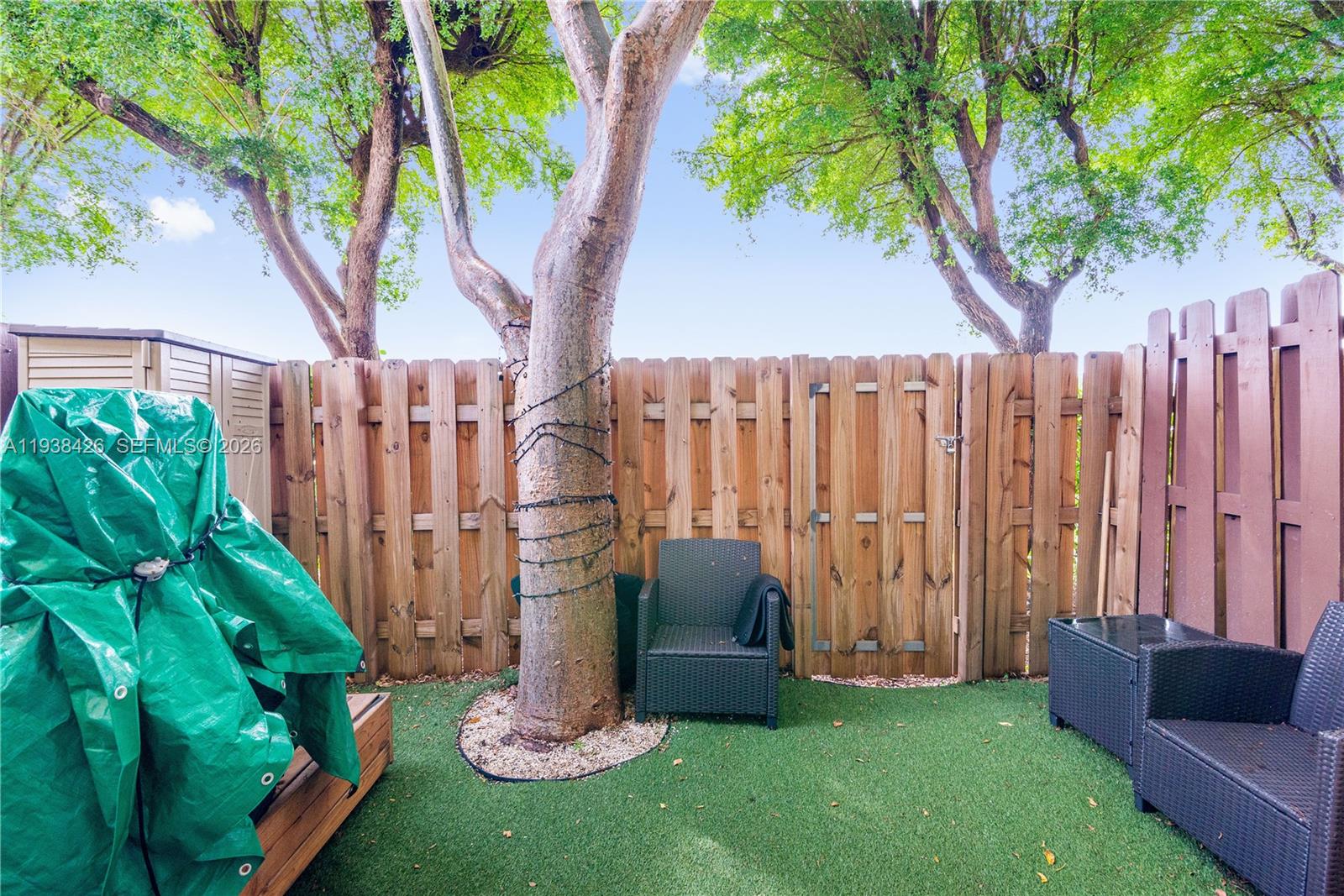 1420 NE 33rd Ave # 15 Unit: 105-15