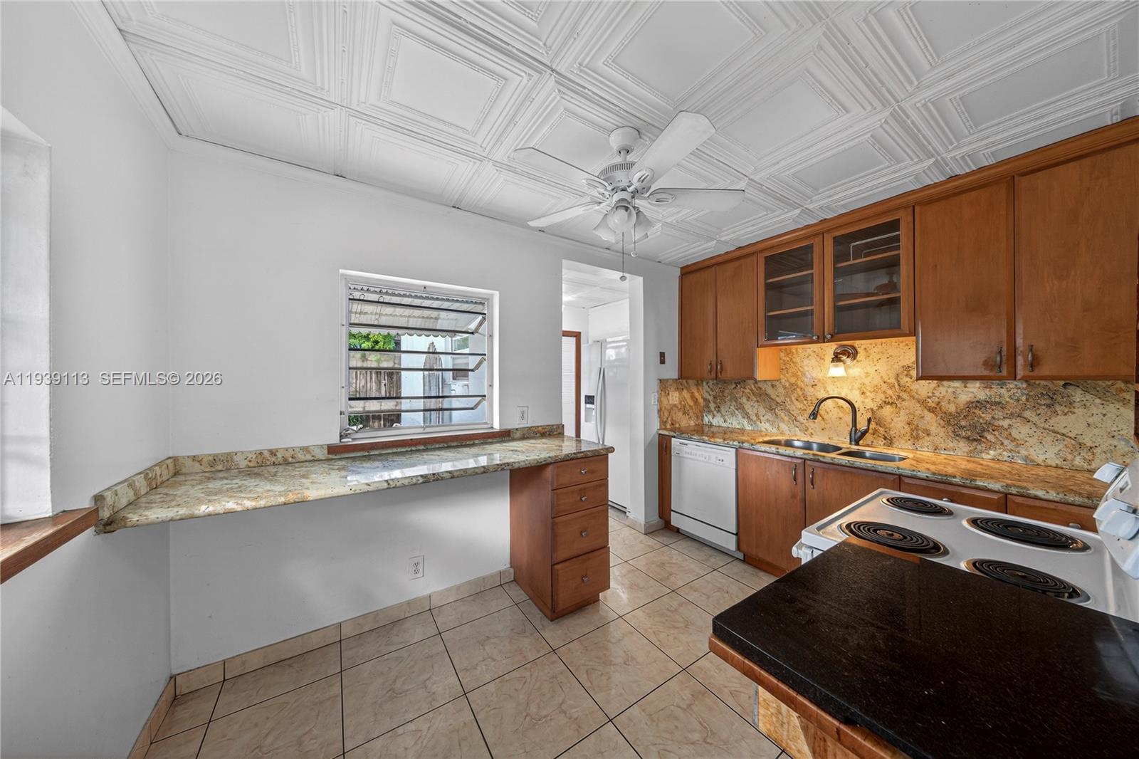 631 NE 56th Ct