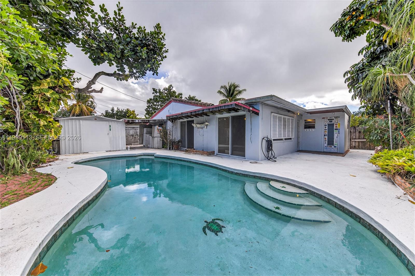 631 NE 56th Ct