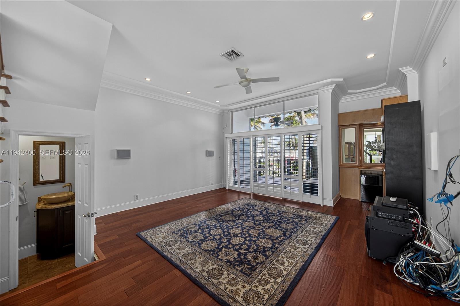 1194 Hillsboro Mile # 12
