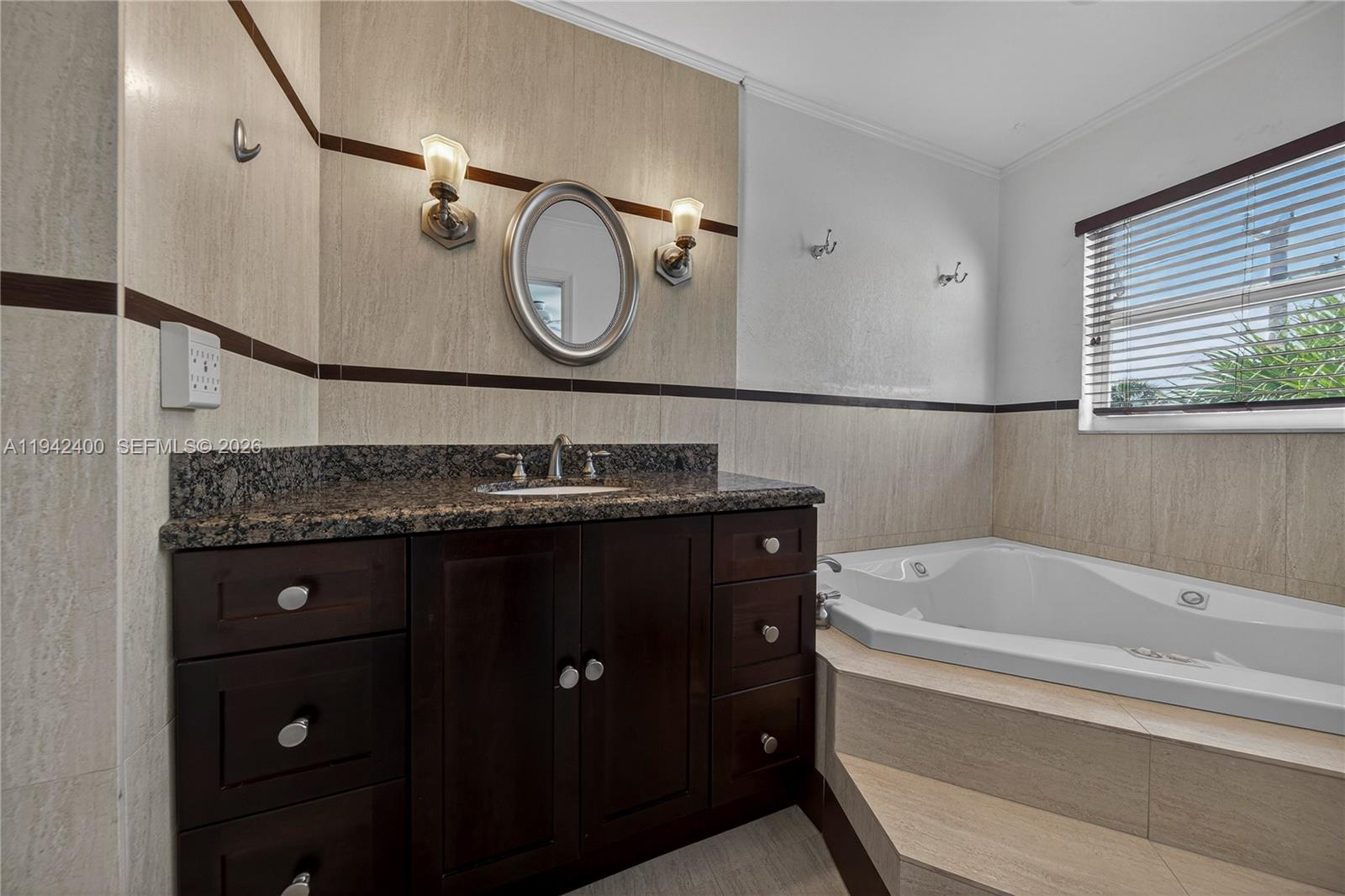 1194 Hillsboro Mile # 12