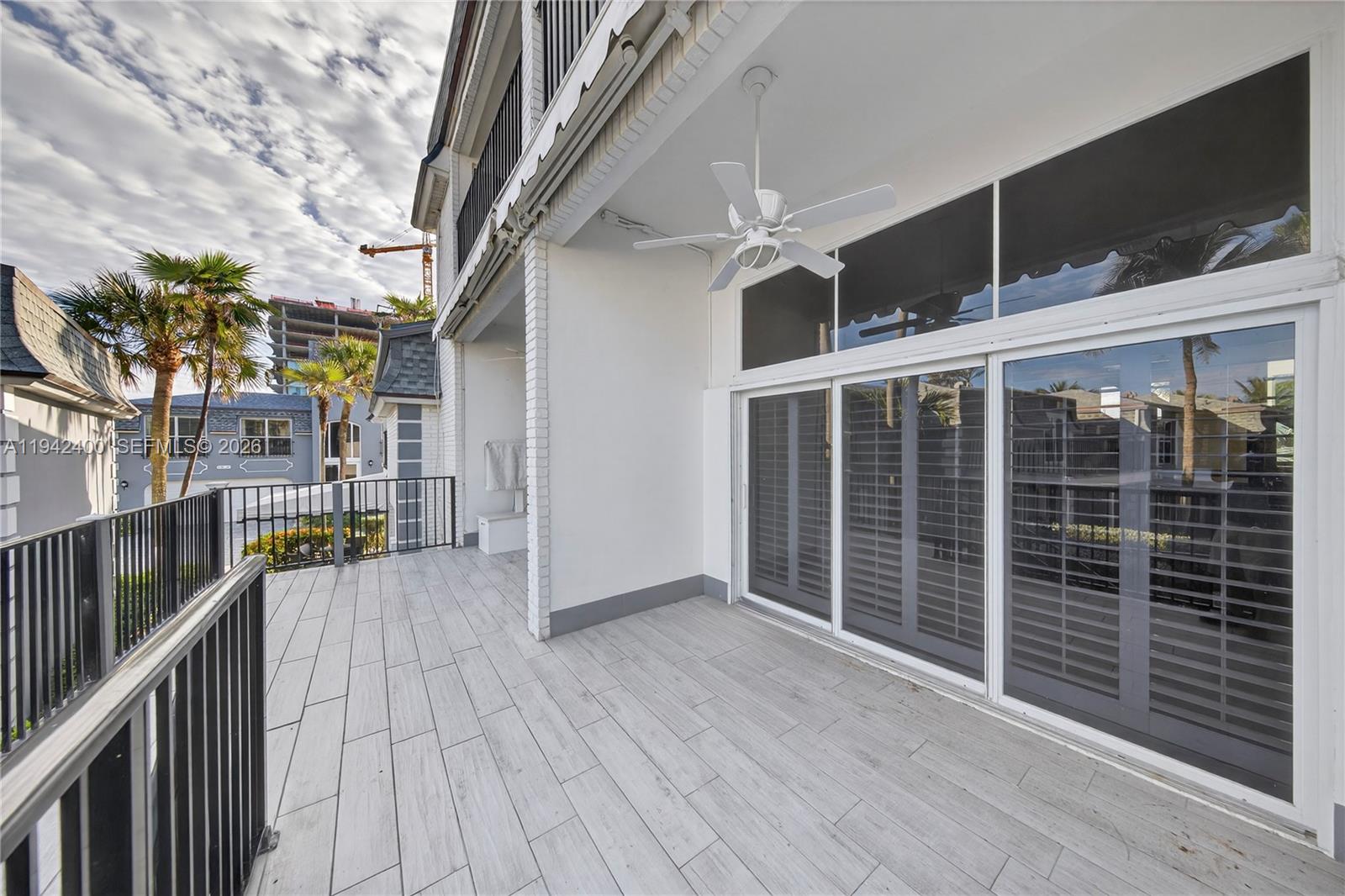 1194 Hillsboro Mile # 12