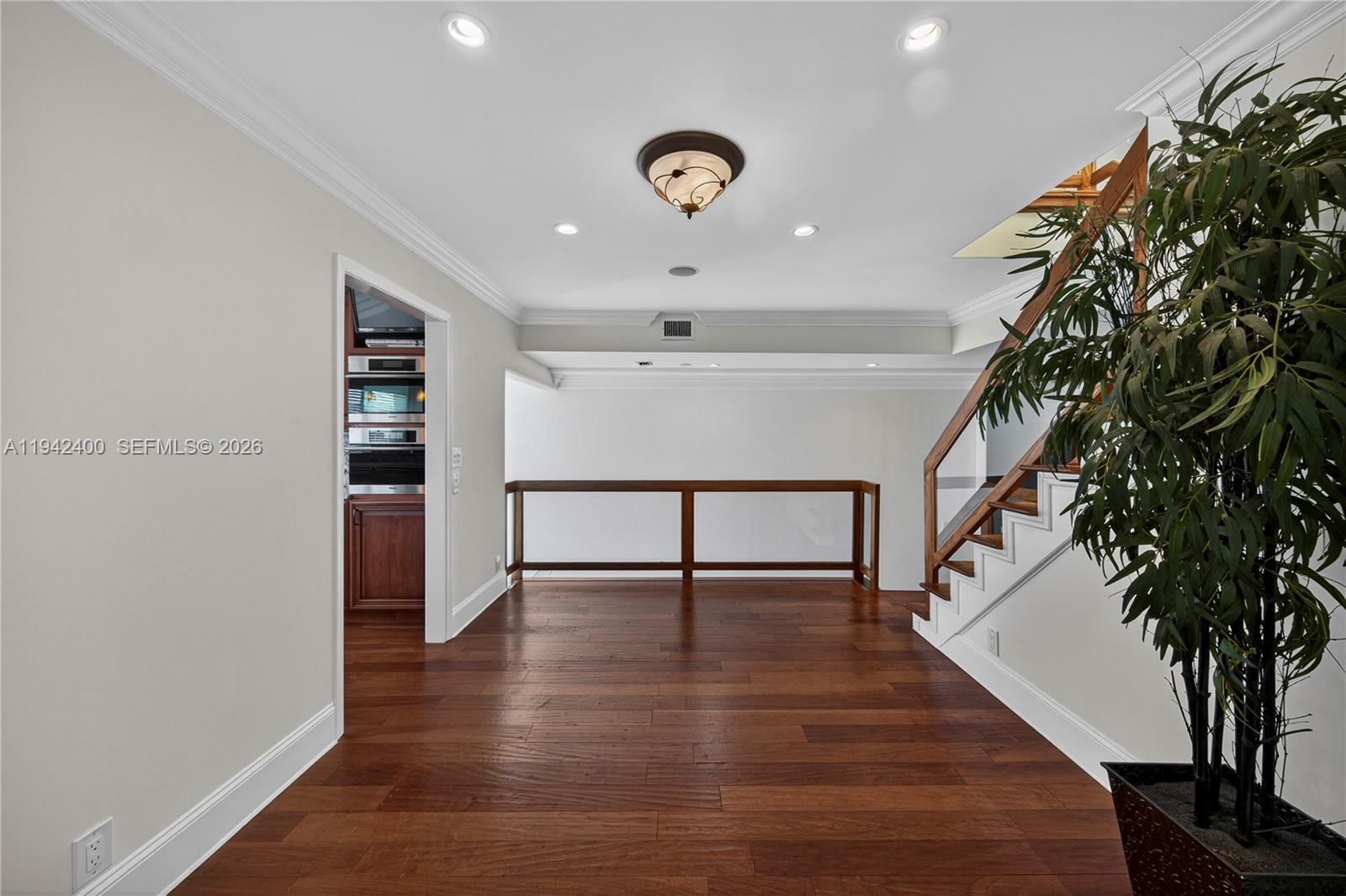 1194 Hillsboro Mile # 12