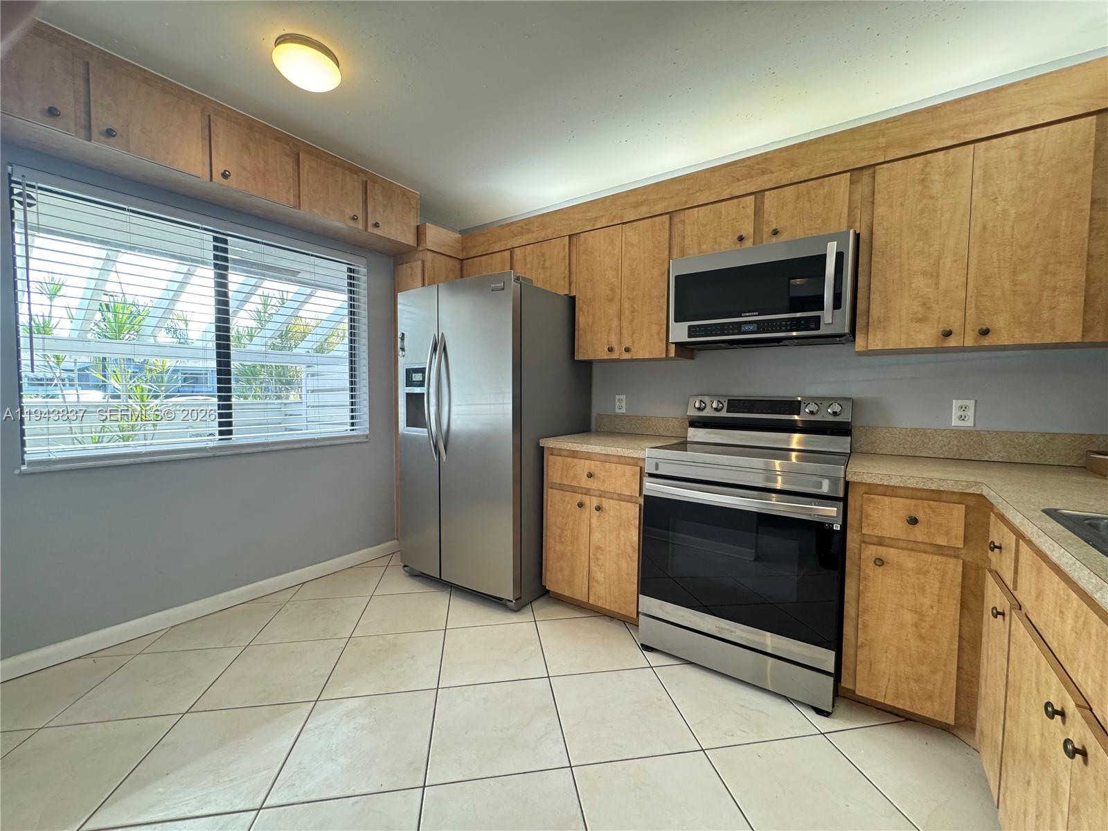 603 Racquet Club Rd # 2