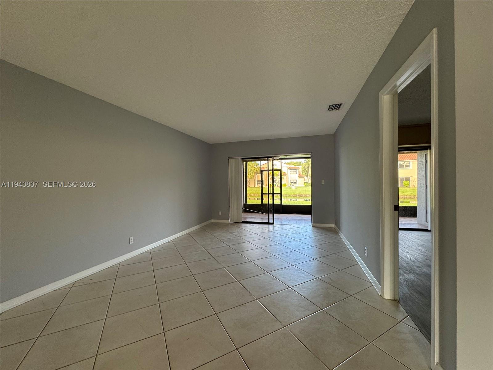 603 Racquet Club Rd # 2