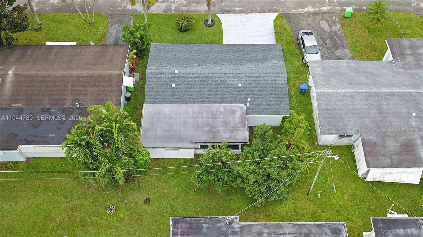 8235 NW 23rd St