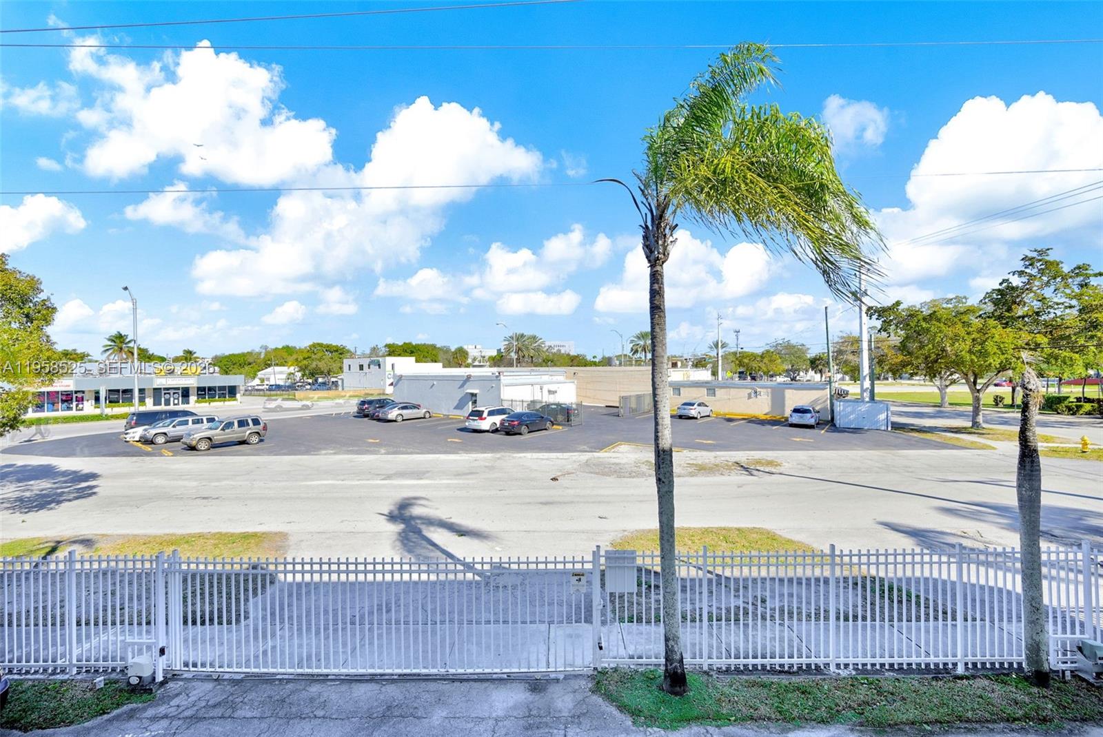 12890 NE 8th Ave # 203