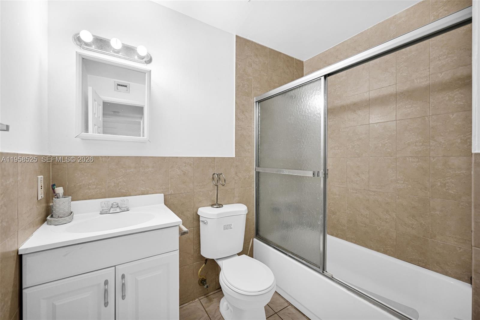 12890 NE 8th Ave # 203