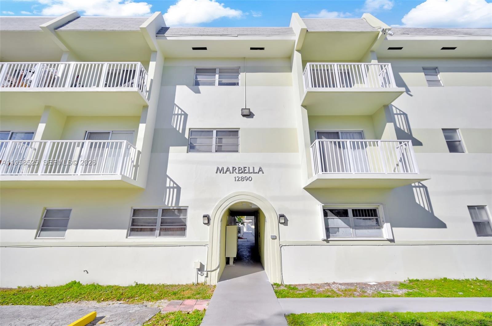 12890 NE 8th Ave # 203