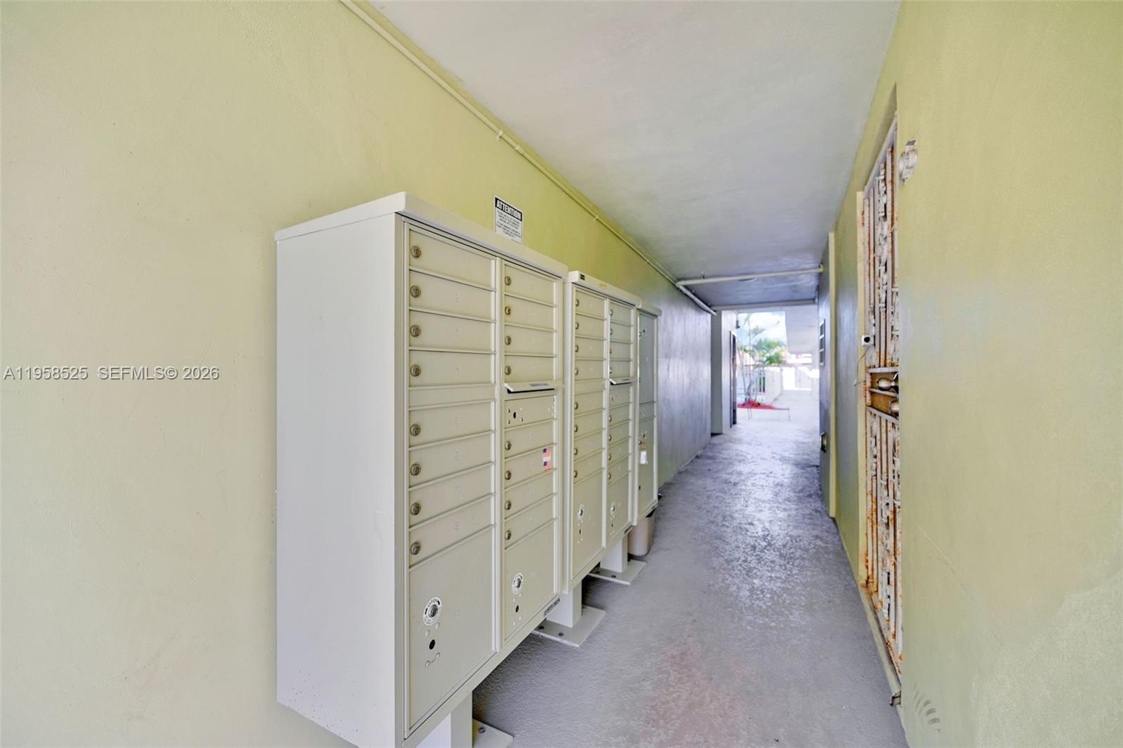 12890 NE 8th Ave # 203