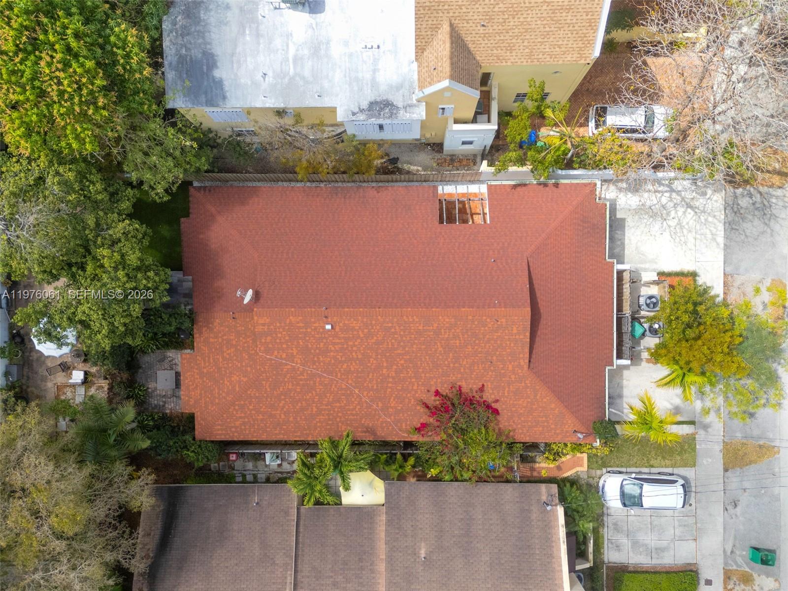 2934 W Trade Ave # B