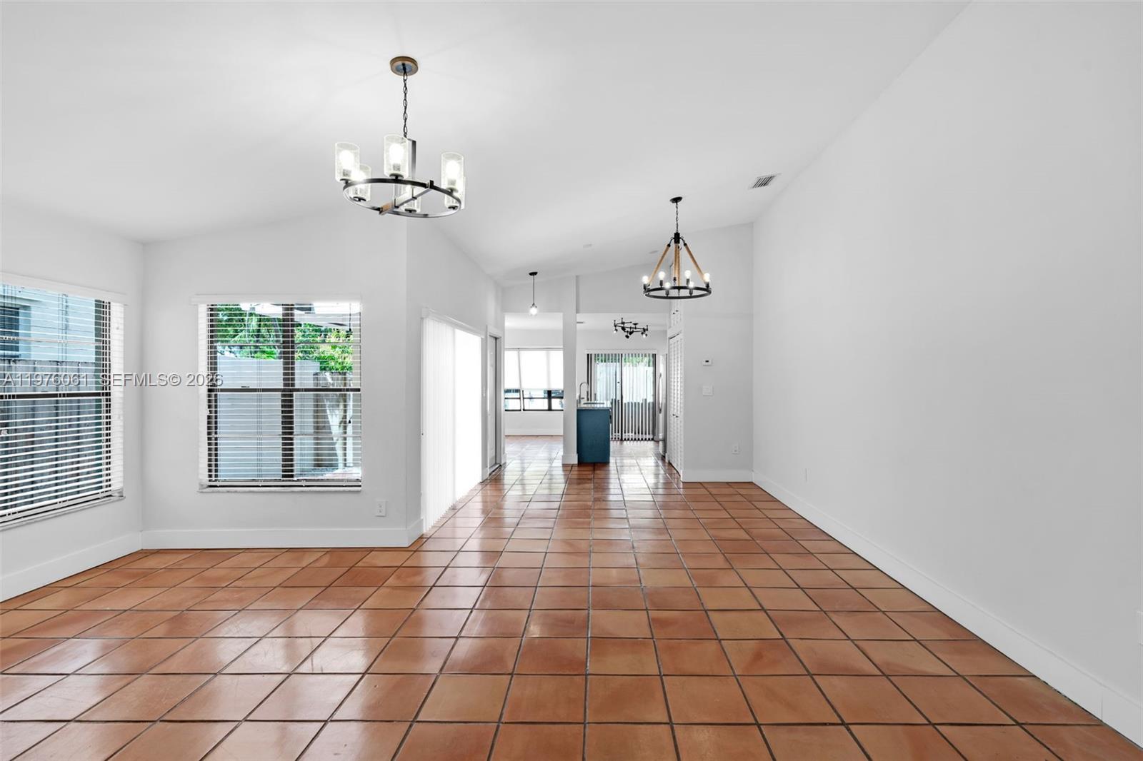 2934 W Trade Ave # B