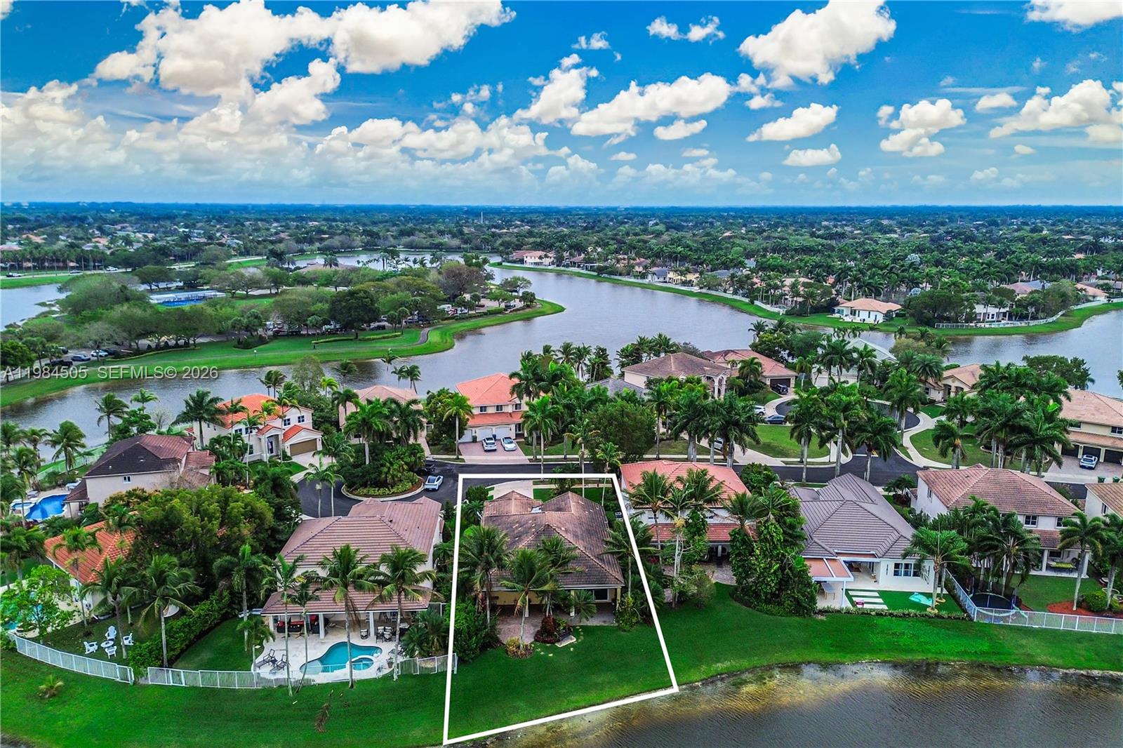 1279 Leeward Way