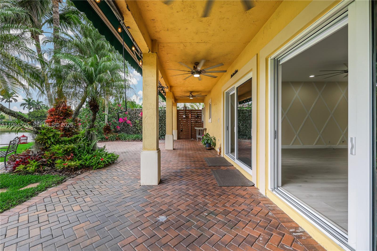 1279 Leeward Way