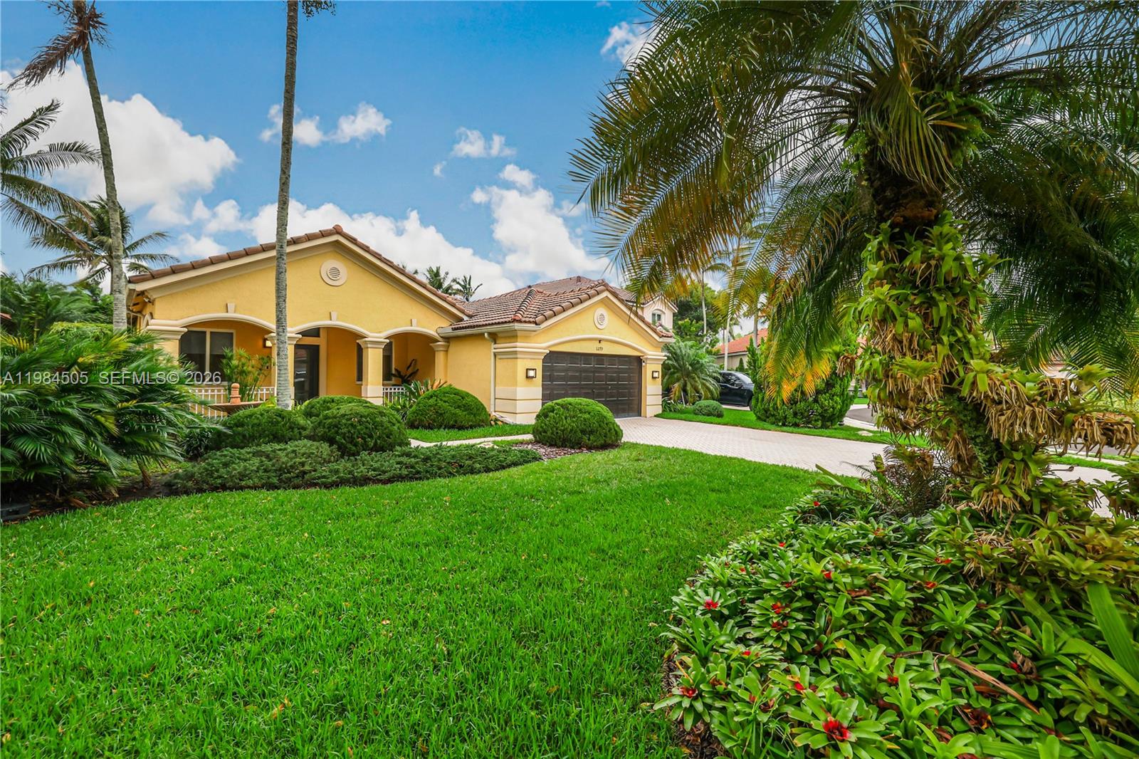 1279 Leeward Way