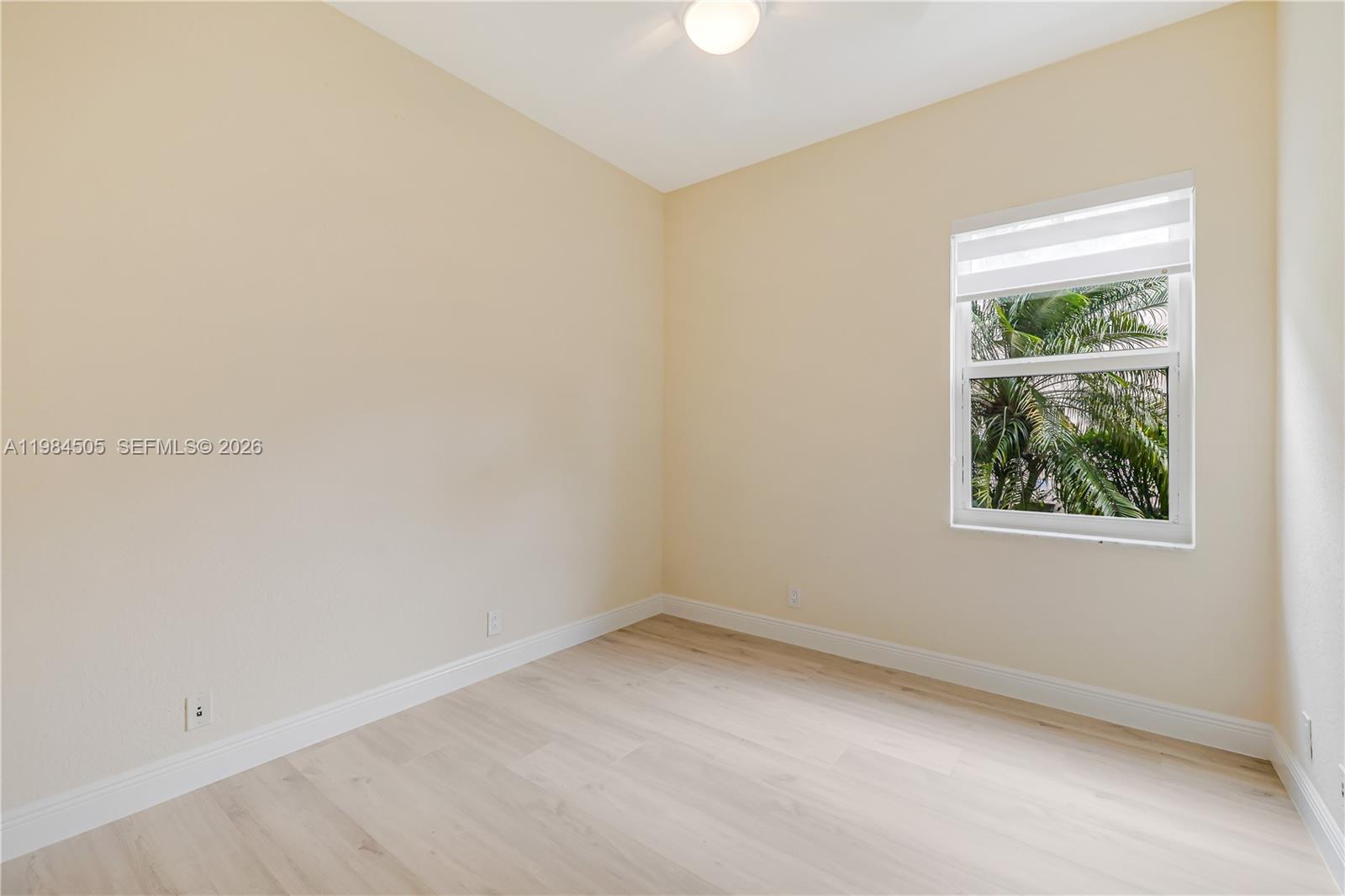 1279 Leeward Way
