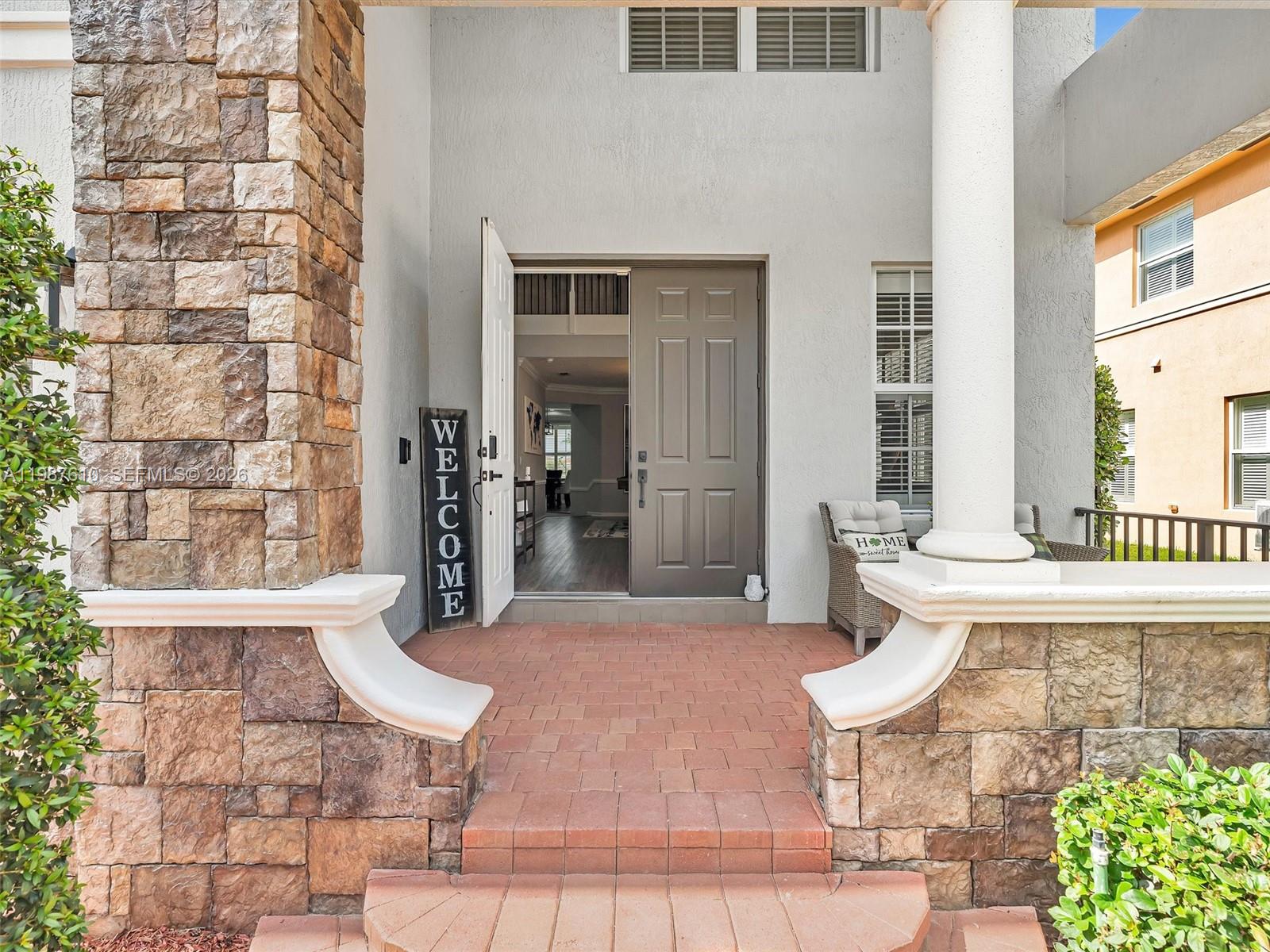 8878 Cobblestone Point Cir