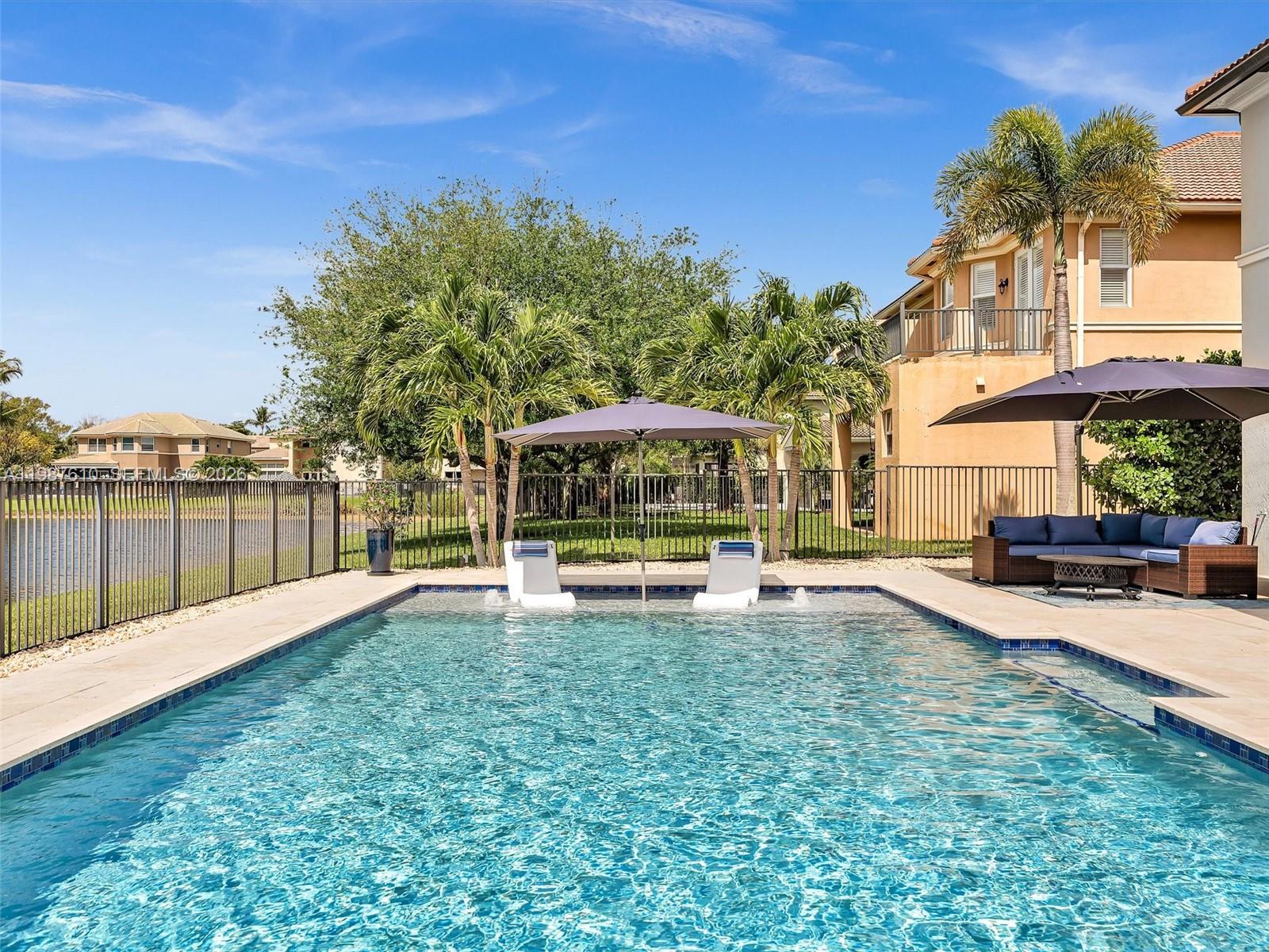 8878 Cobblestone Point Cir
