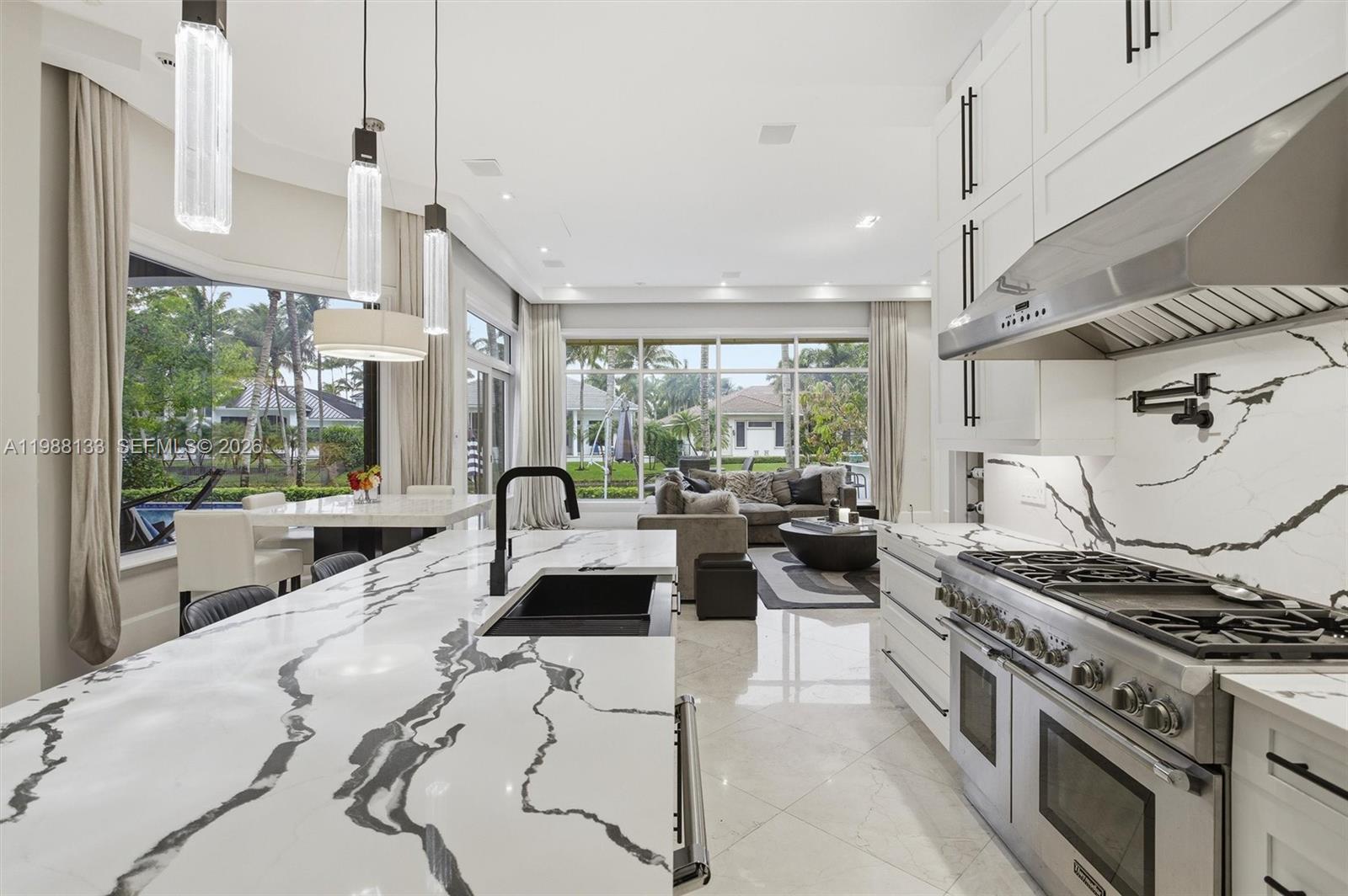 611 Sweet Bay Ave