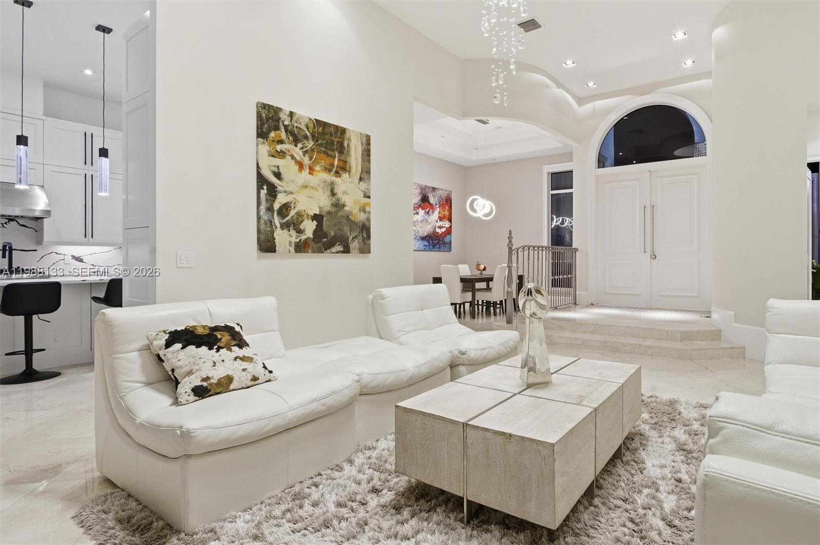 611 Sweet Bay Ave